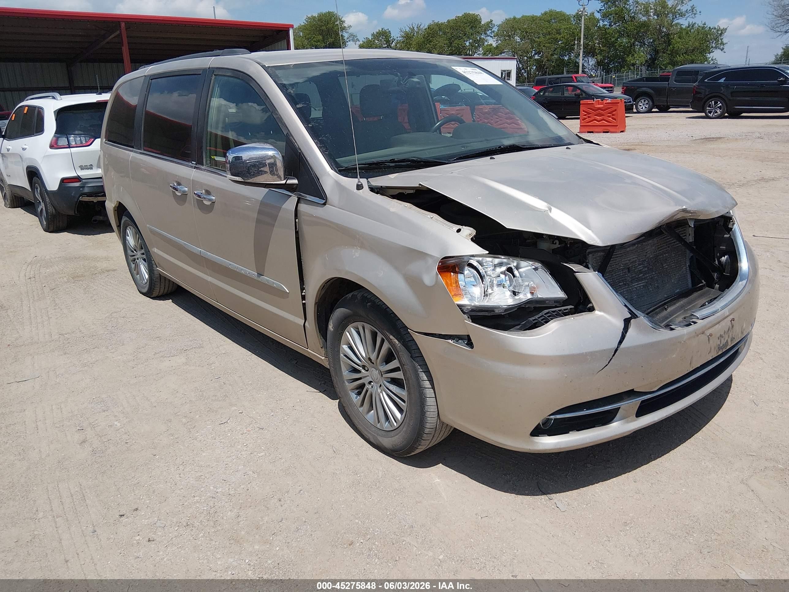 2014 Chrysler Town & Country Touring-l Tan vin: 2C4RC1CG0ER231524
