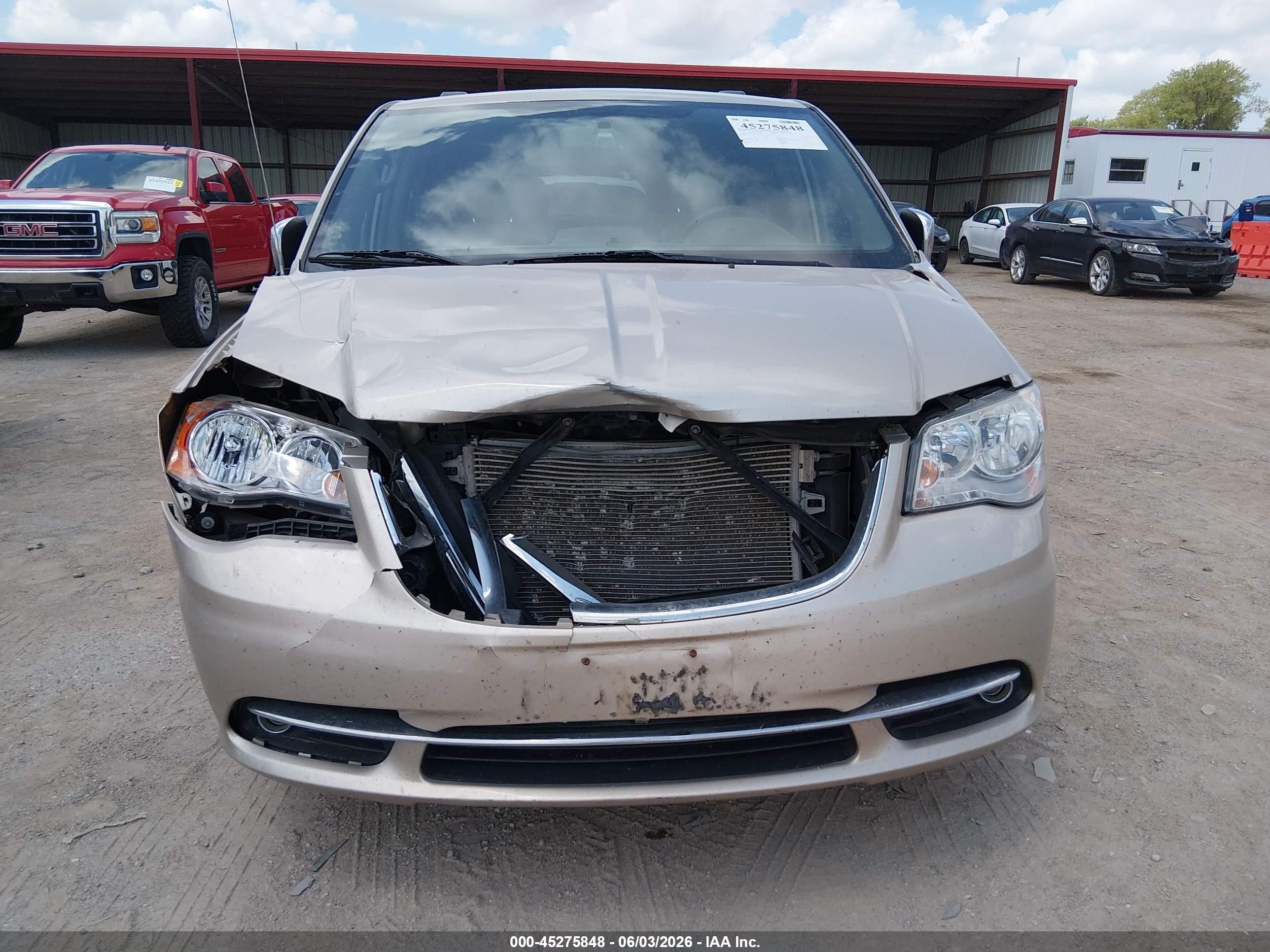 2014 Chrysler Town & Country Touring-l Tan vin: 2C4RC1CG0ER231524