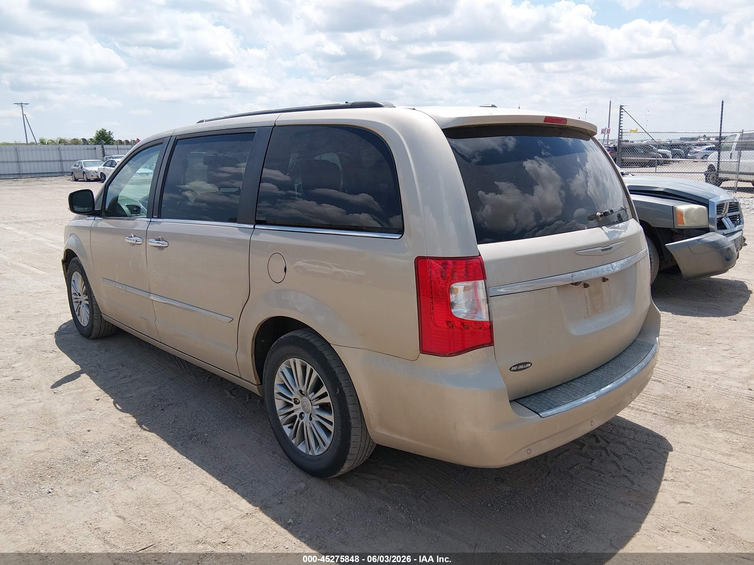 2014 Chrysler Town & Country Touring-l Tan vin: 2C4RC1CG0ER231524