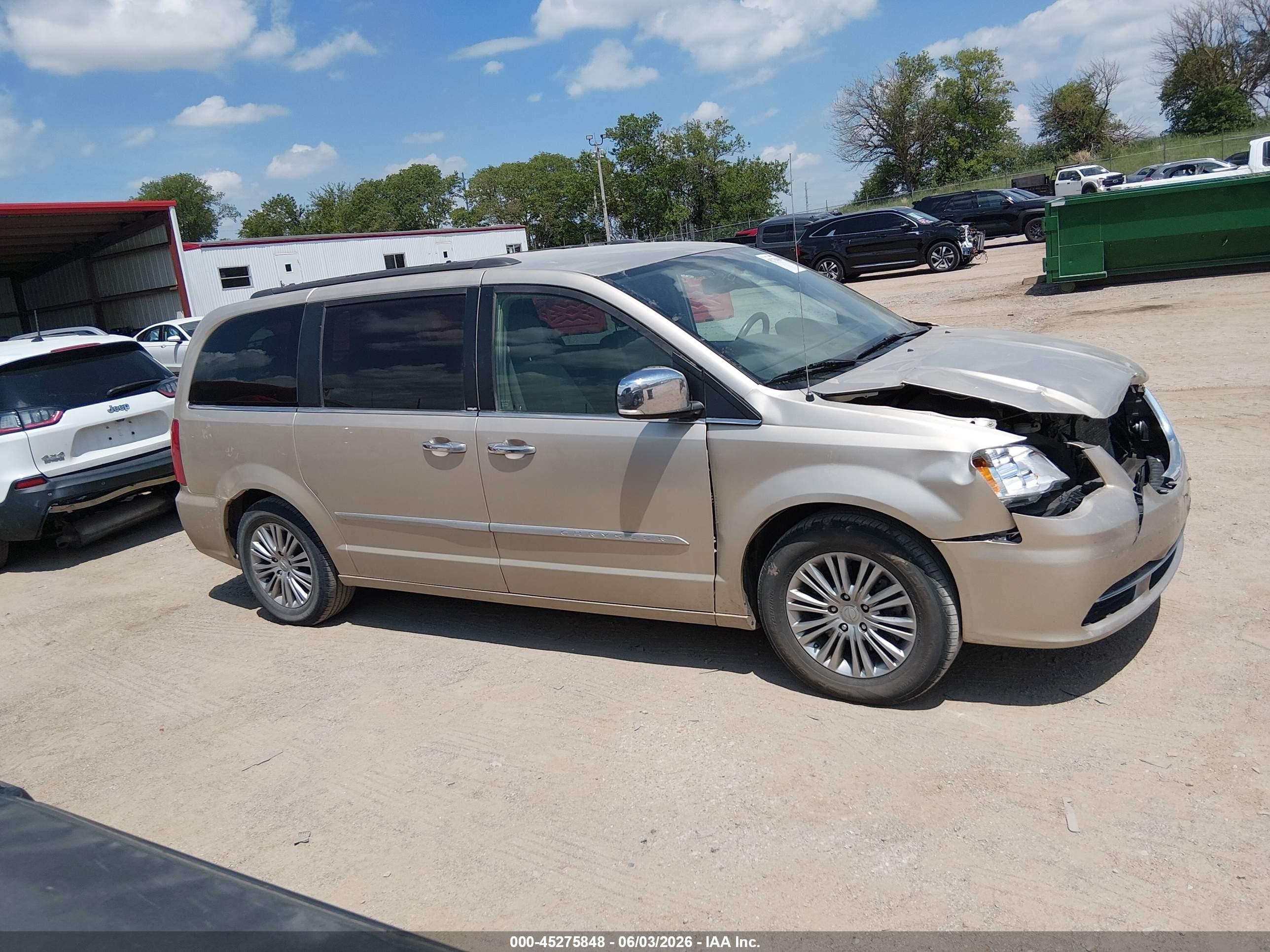 2014 Chrysler Town & Country Touring-l Tan vin: 2C4RC1CG0ER231524
