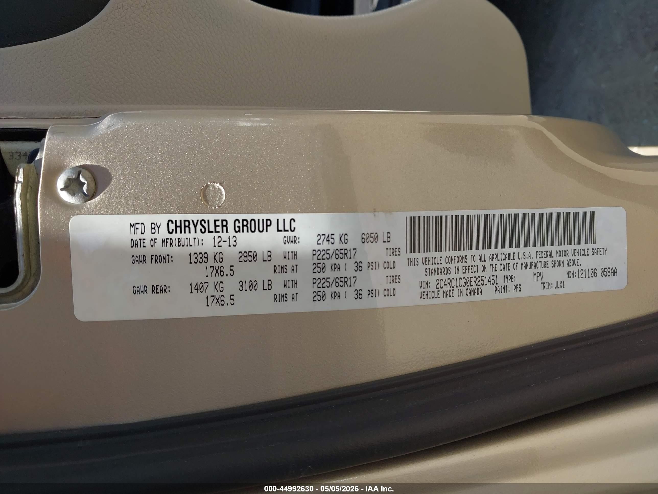 2014 Chrysler Town & Country Touring-l 30th Anniversary Gold vin: 2C4RC1CG0ER251451