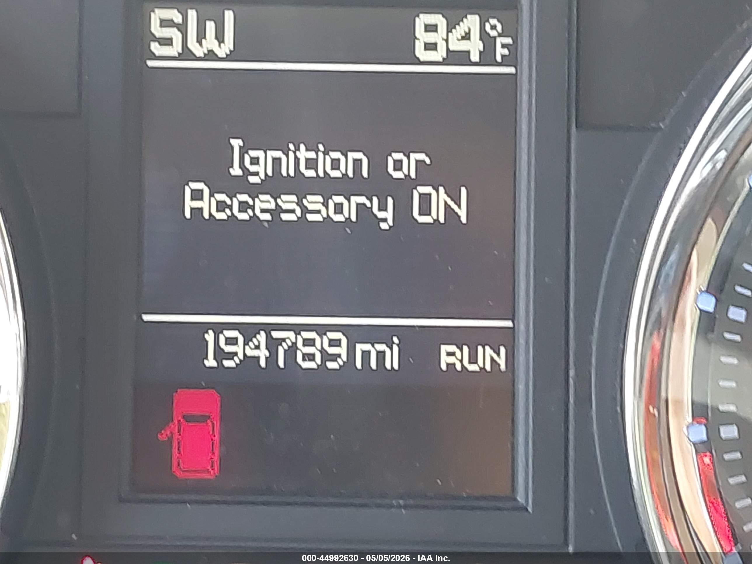2014 Chrysler Town & Country Touring-l 30th Anniversary Gold vin: 2C4RC1CG0ER251451