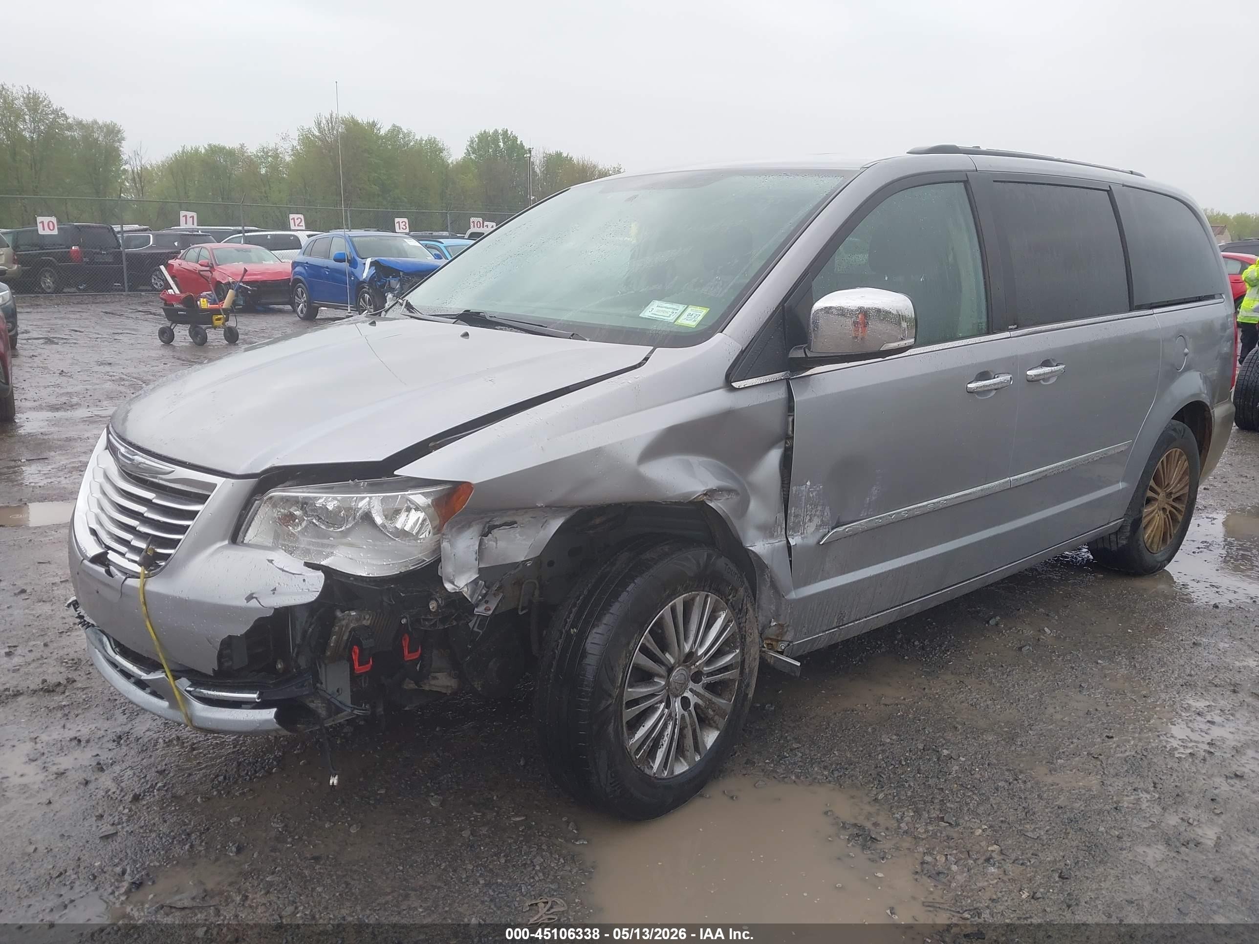2014 Chrysler Town & Country Touring-l Серебряный vin: 2C4RC1CG0ER257265