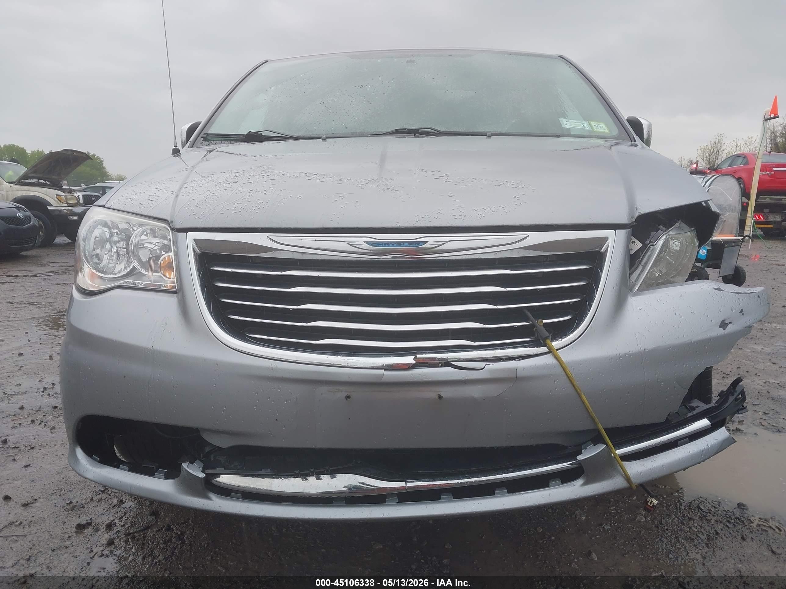 2014 Chrysler Town & Country Touring-l Серебряный vin: 2C4RC1CG0ER257265