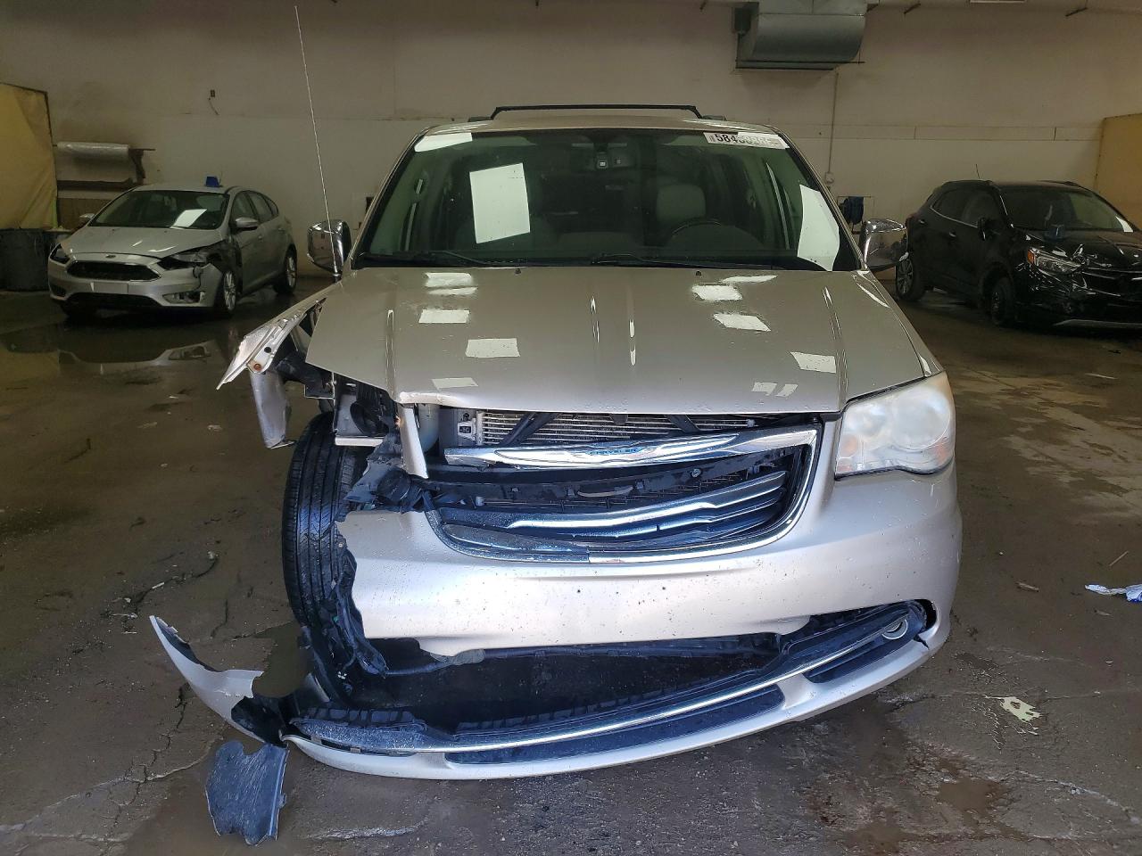 2014 Chrysler Town & Country Touring L Gold vin: 2C4RC1CG0ER297541