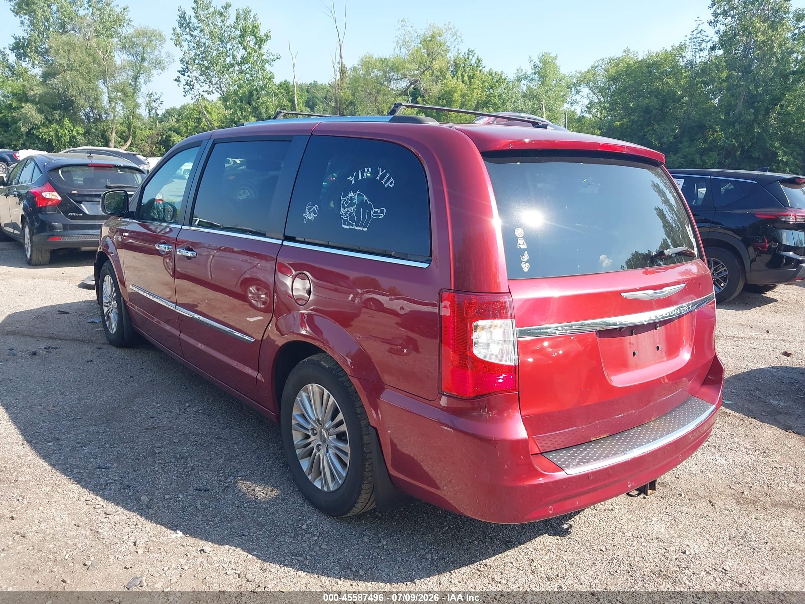 2014 Chrysler Town & Country Touring-l 30th Anniversary Burgundy vin: 2C4RC1CG0ER363957