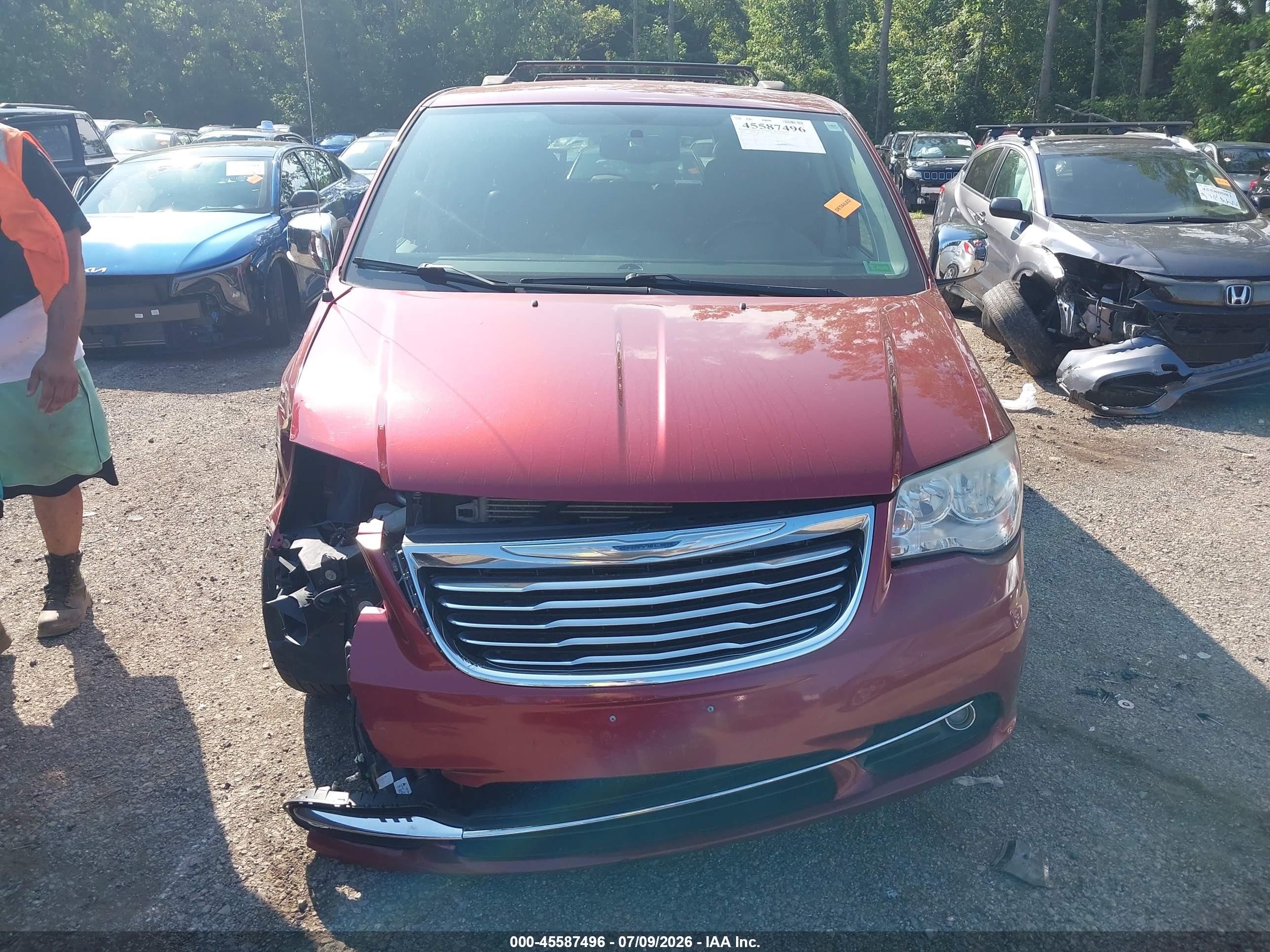 2014 Chrysler Town & Country Touring-l 30th Anniversary Burgundy vin: 2C4RC1CG0ER363957