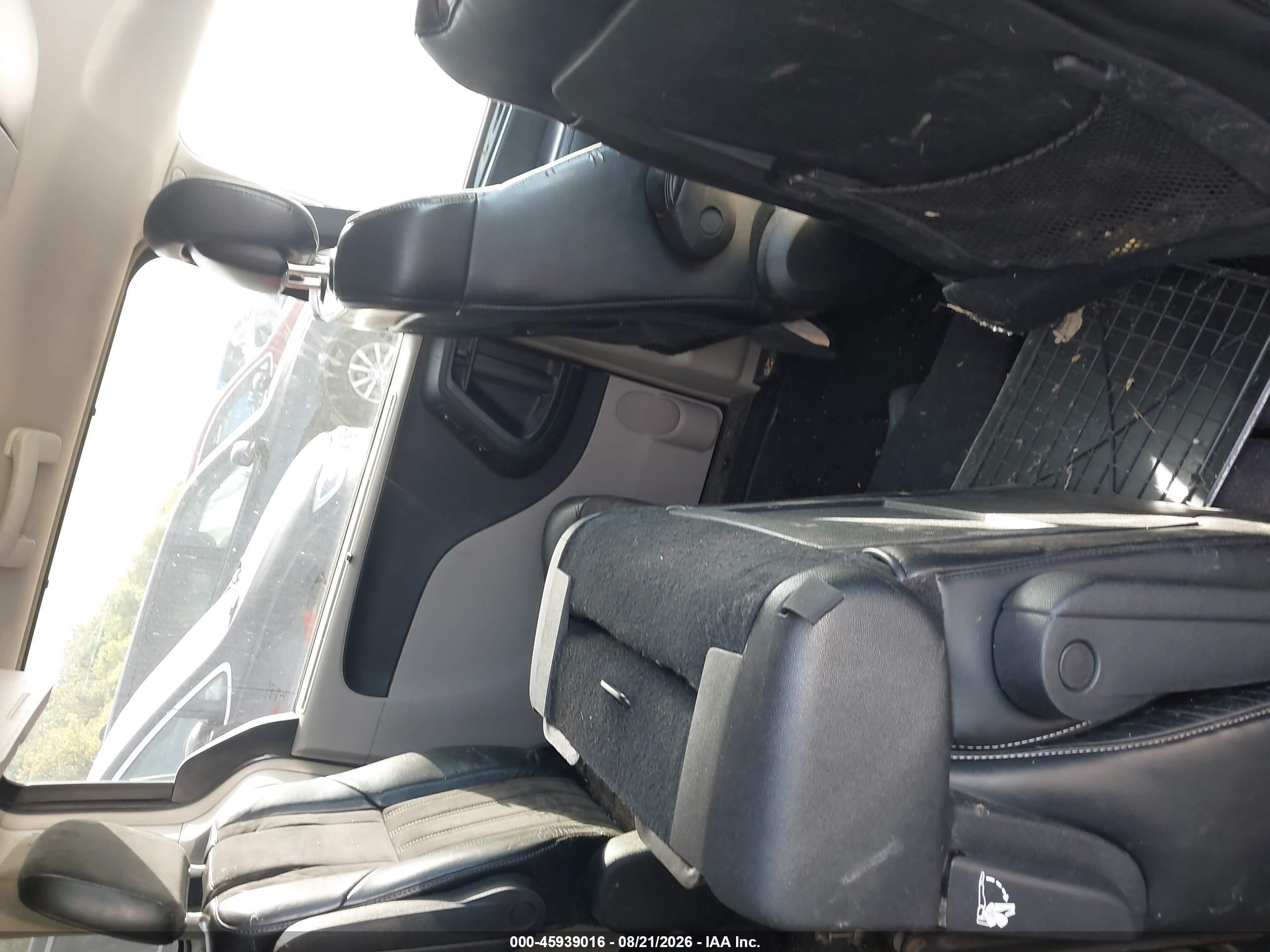 2014 Chrysler Town & Country Touring-l 30th Anniversary Серый vin: 2C4RC1CG0ER454730