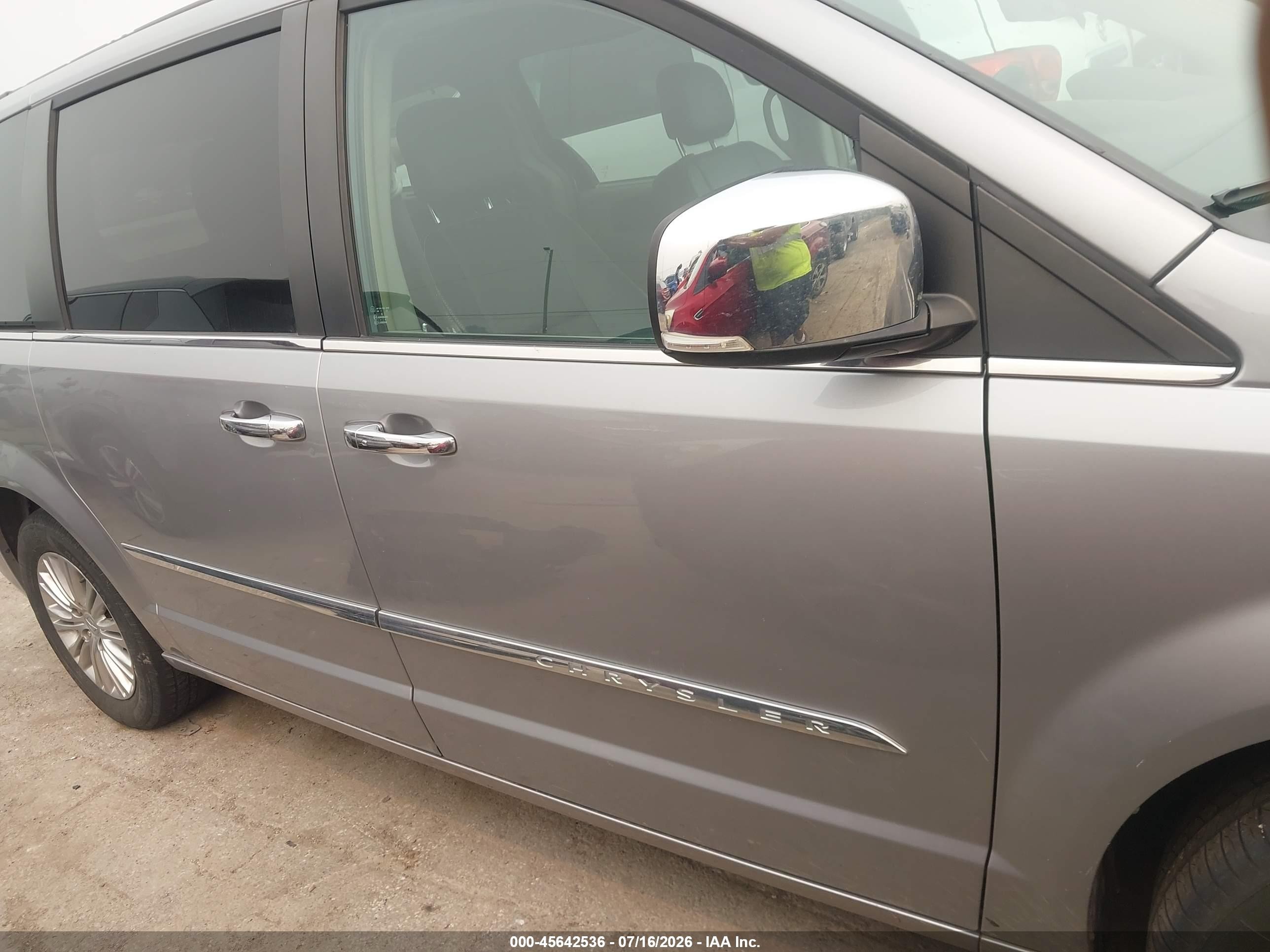 2015 Chrysler Town & Country Touring-l Серый vin: 2C4RC1CG0FR610301