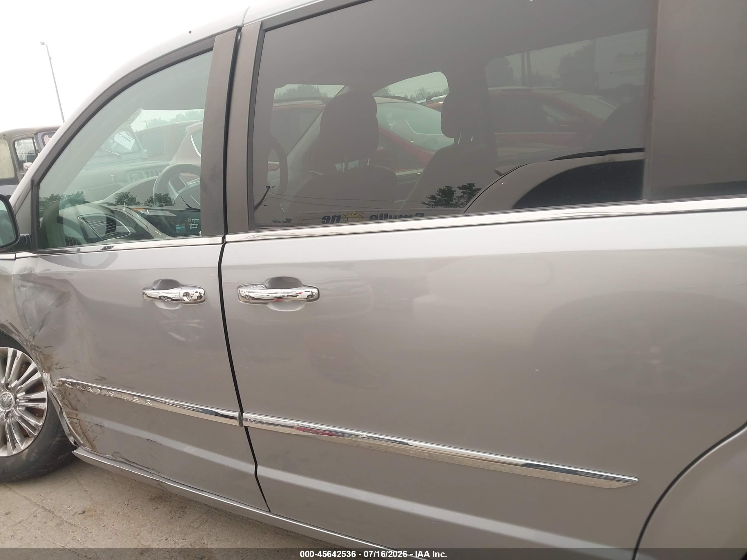 2015 Chrysler Town & Country Touring-l Серый vin: 2C4RC1CG0FR610301