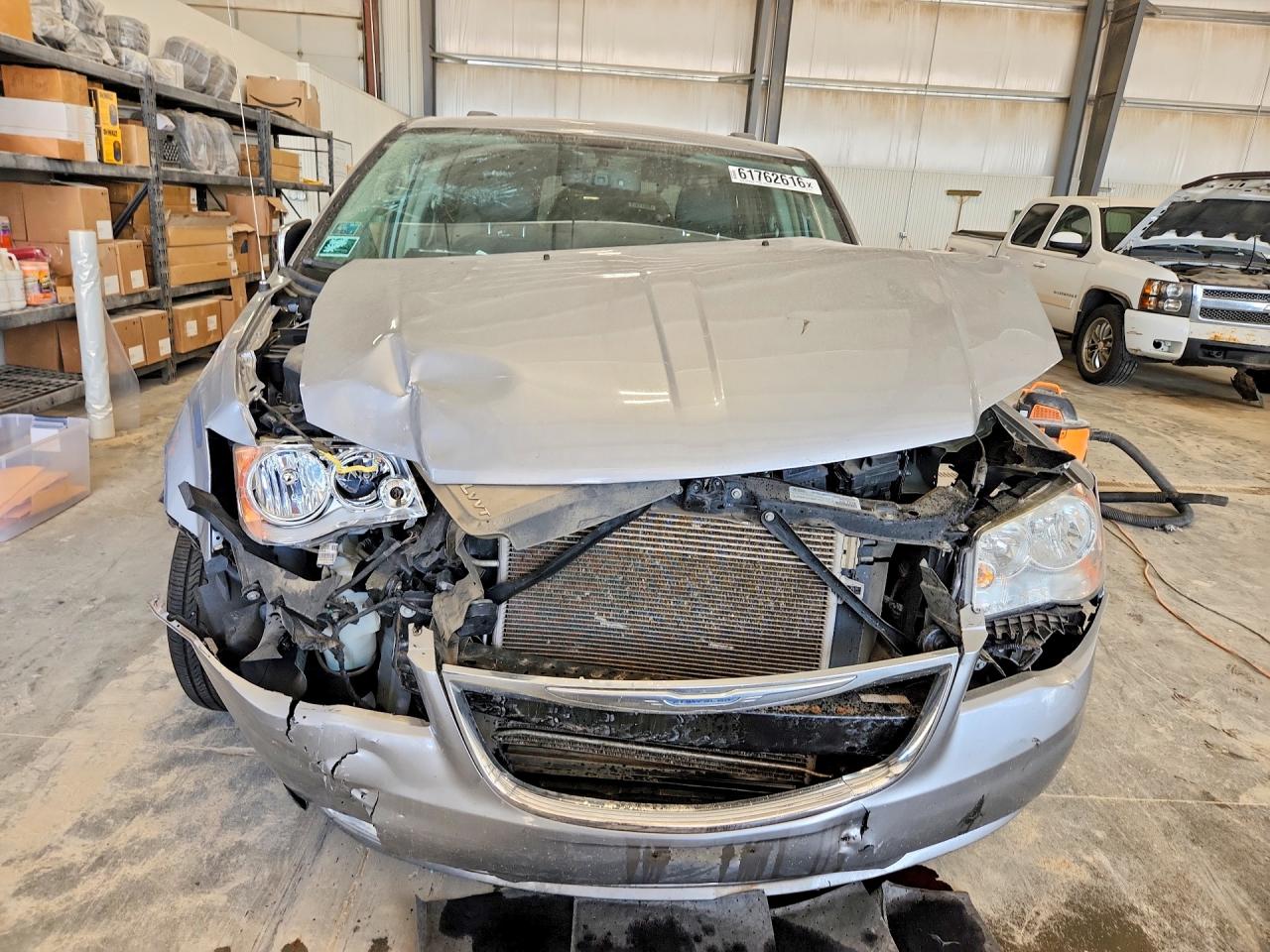 2015 Chrysler Town & Country Touring L Silver vin: 2C4RC1CG0FR646585