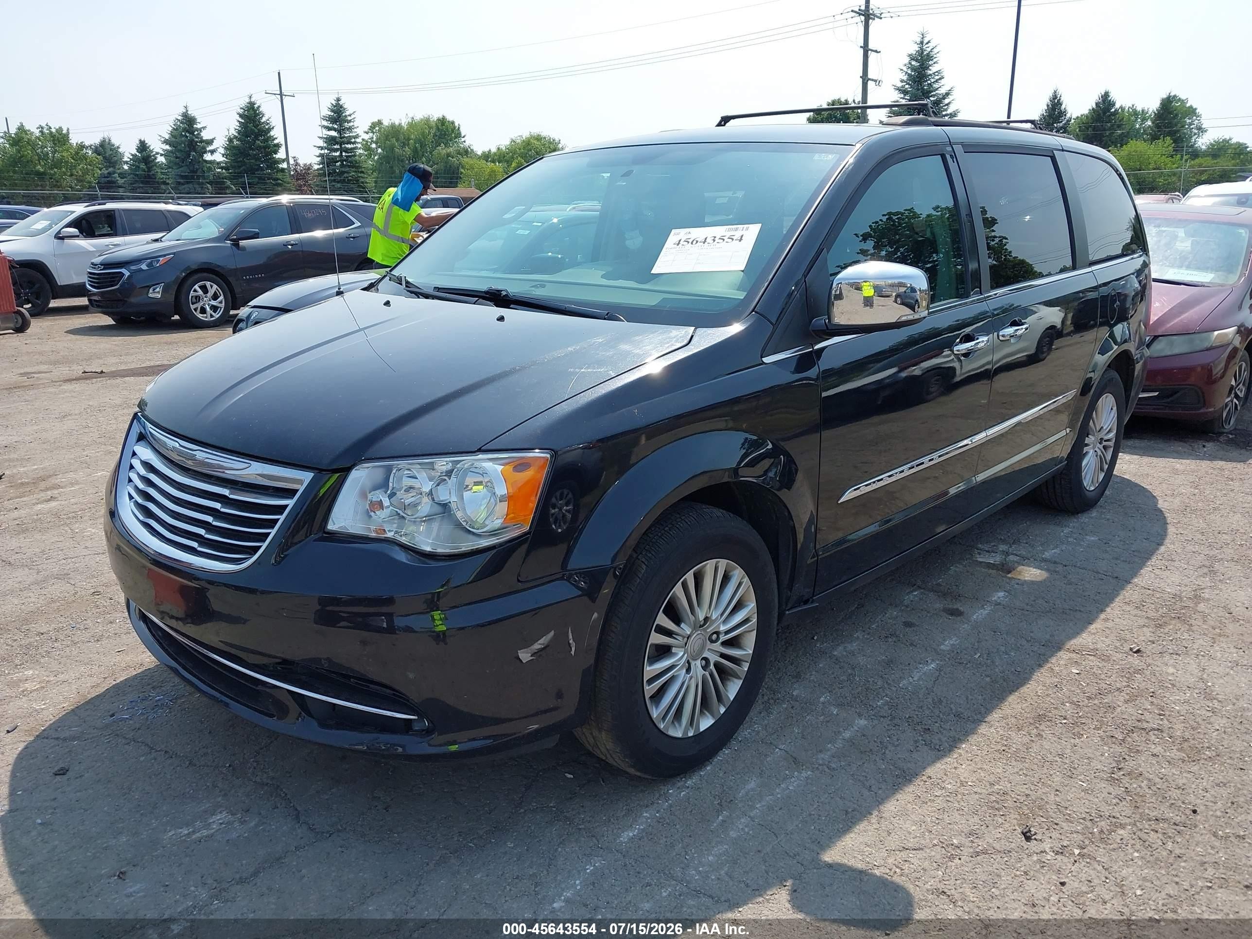 2015 Chrysler Town & Country Touring-l Black vin: 2C4RC1CG0FR697309