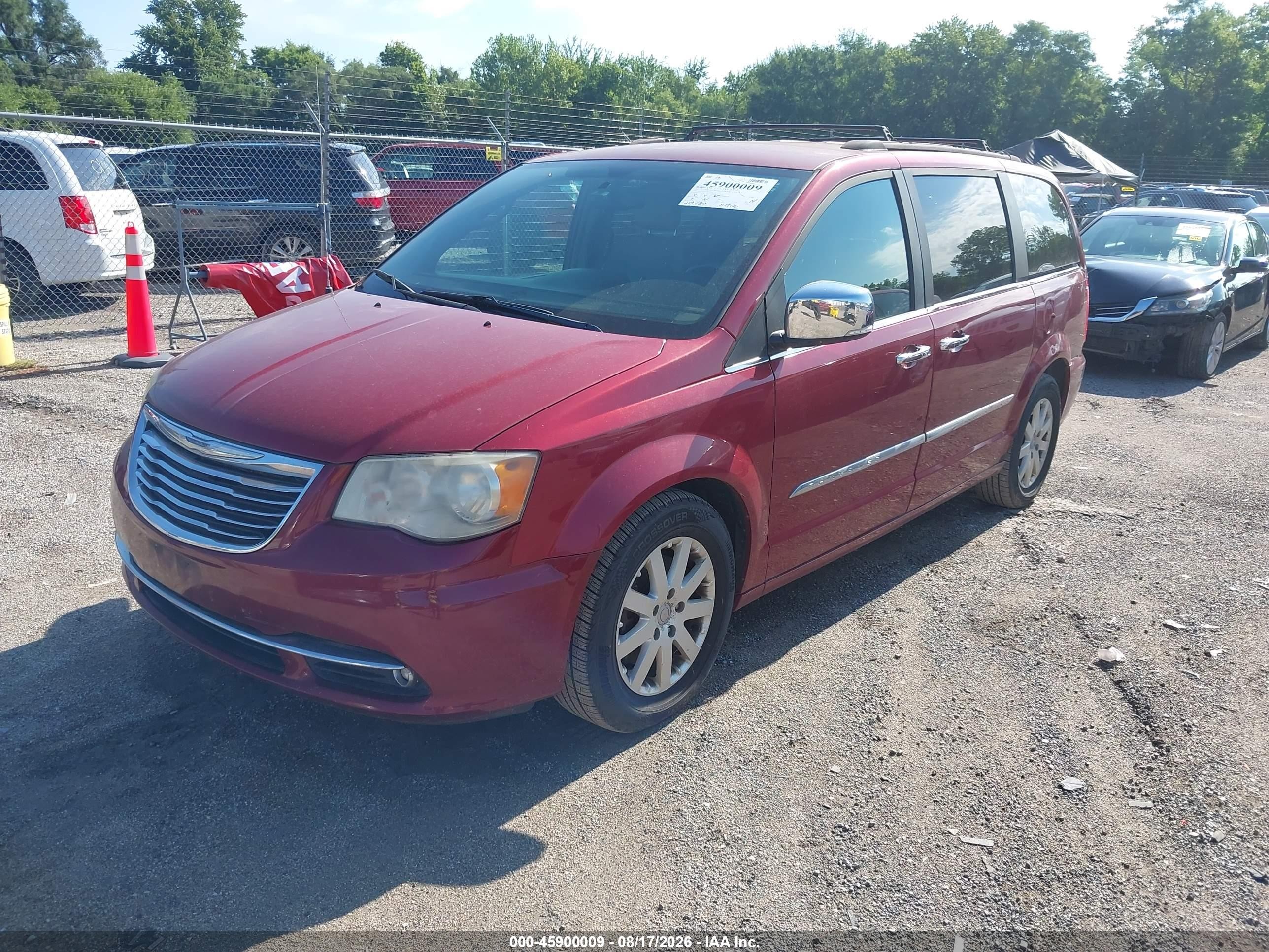 2012 Chrysler Town & Country Touring-l Red vin: 2C4RC1CG1CR229147