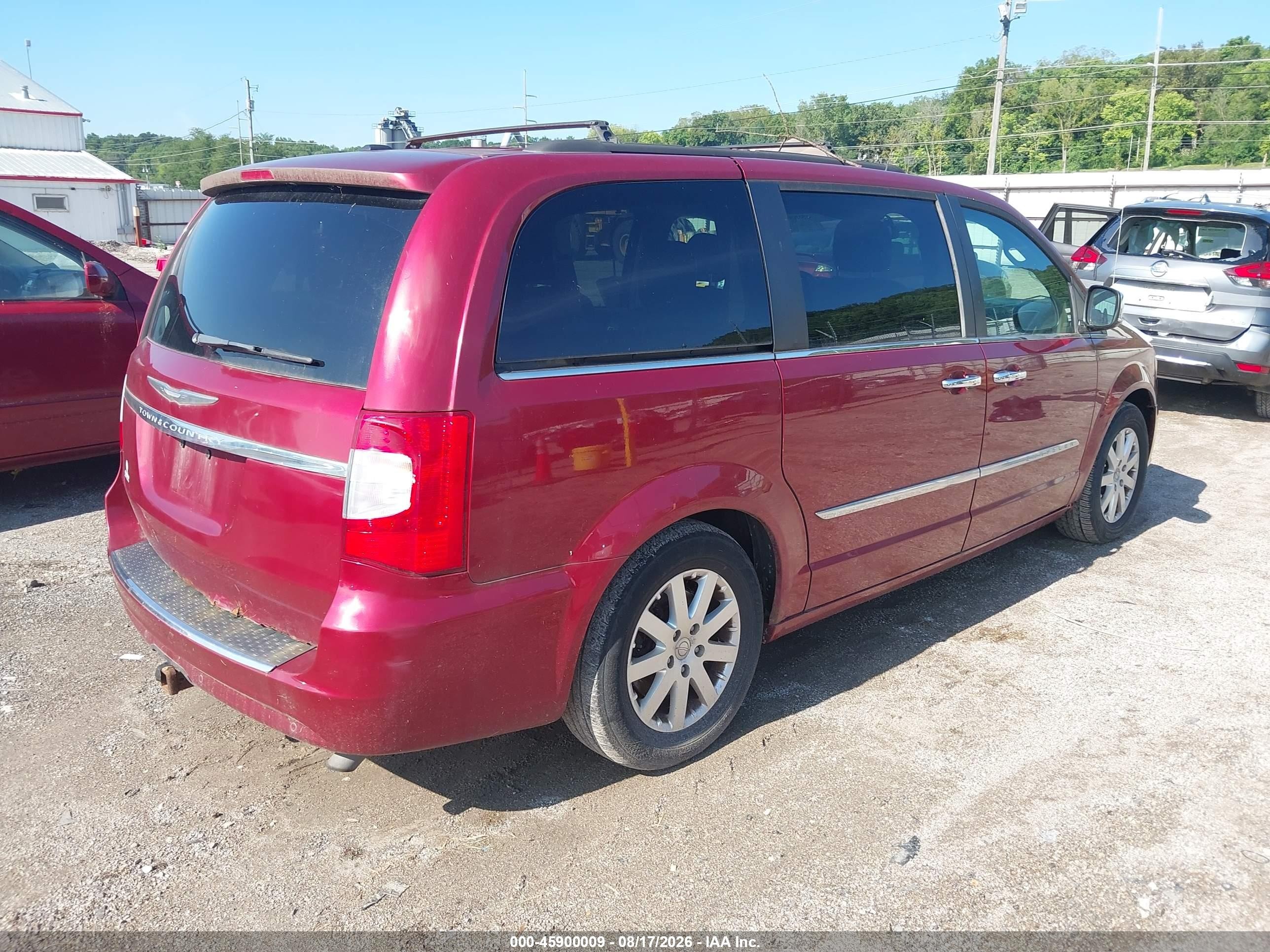 2012 Chrysler Town & Country Touring-l Red vin: 2C4RC1CG1CR229147