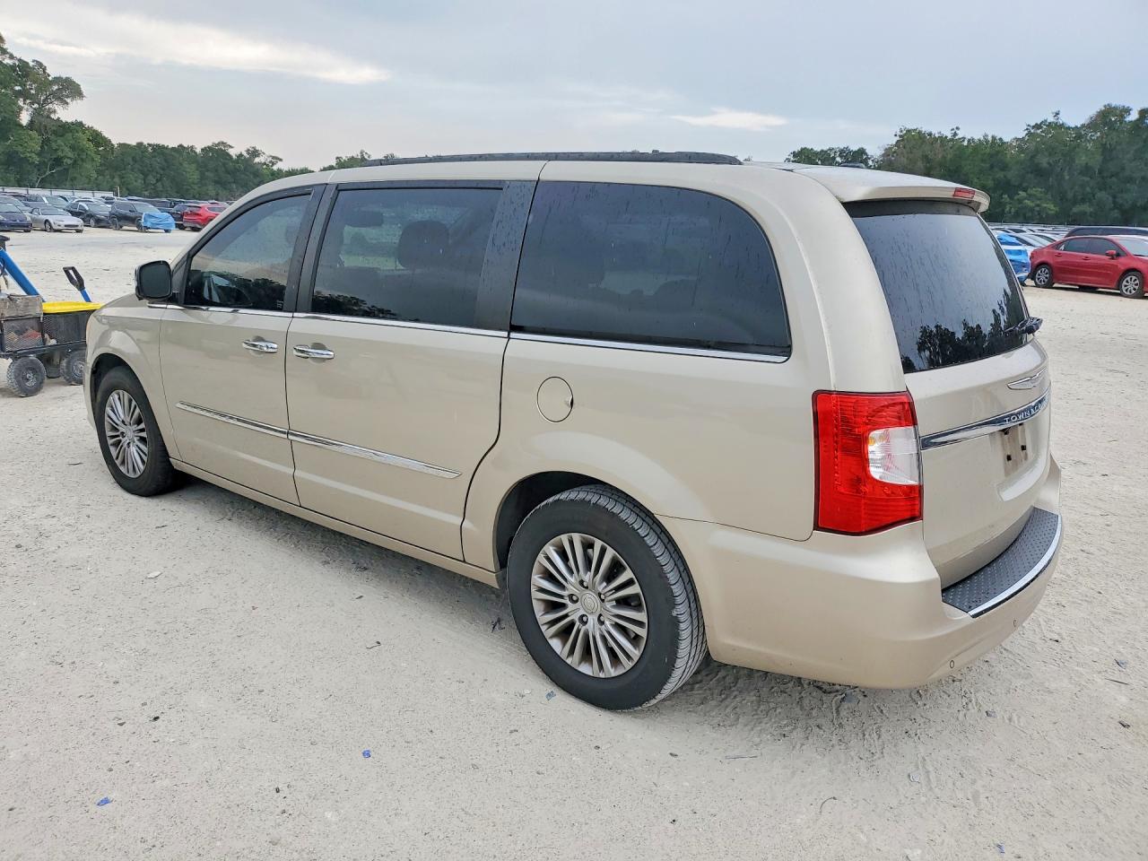 2013 Chrysler Town & Country Touring L Gold vin: 2C4RC1CG1DR534536