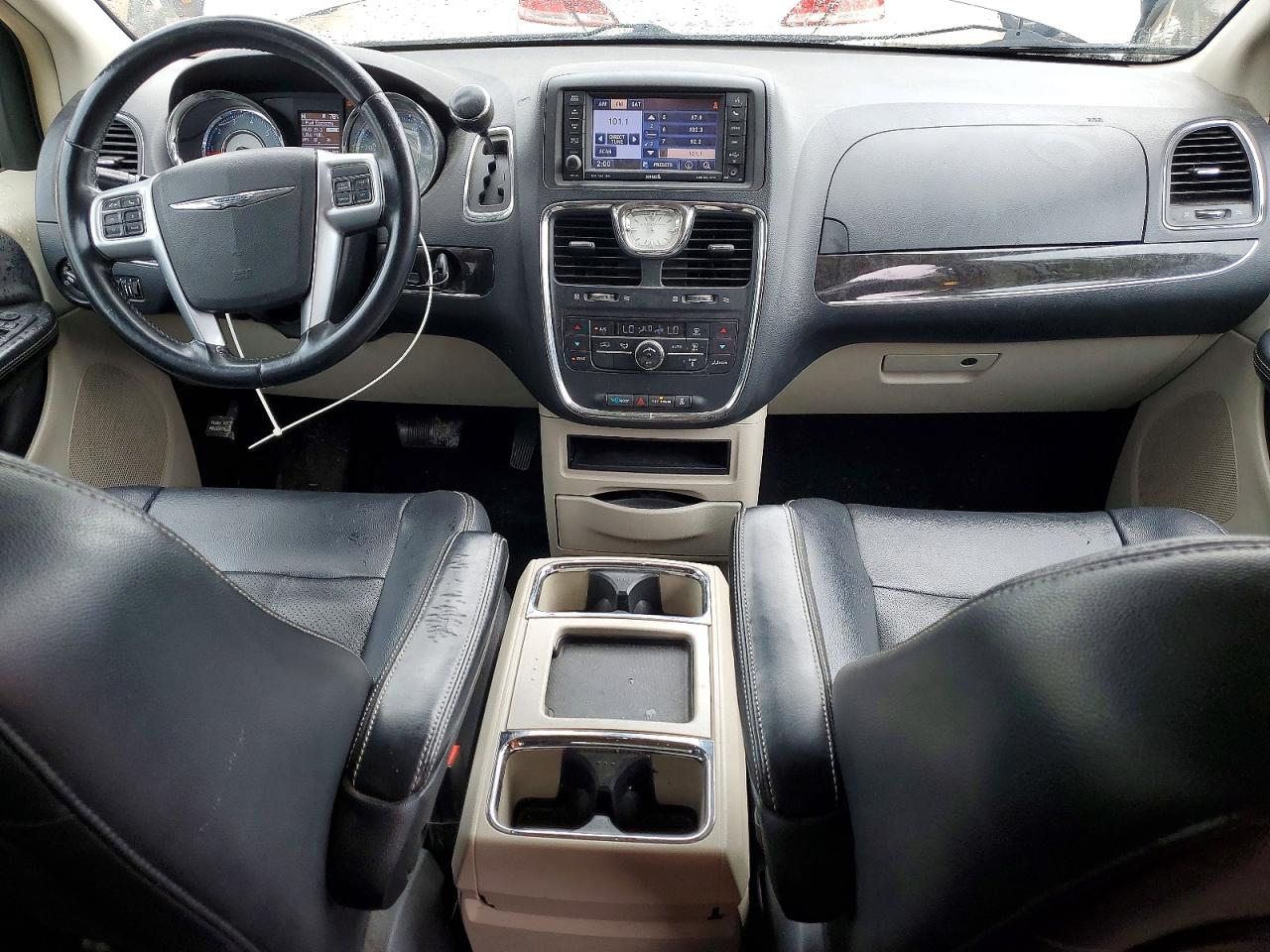 2013 Chrysler Town & Country Touring L Silver vin: 2C4RC1CG1DR583588