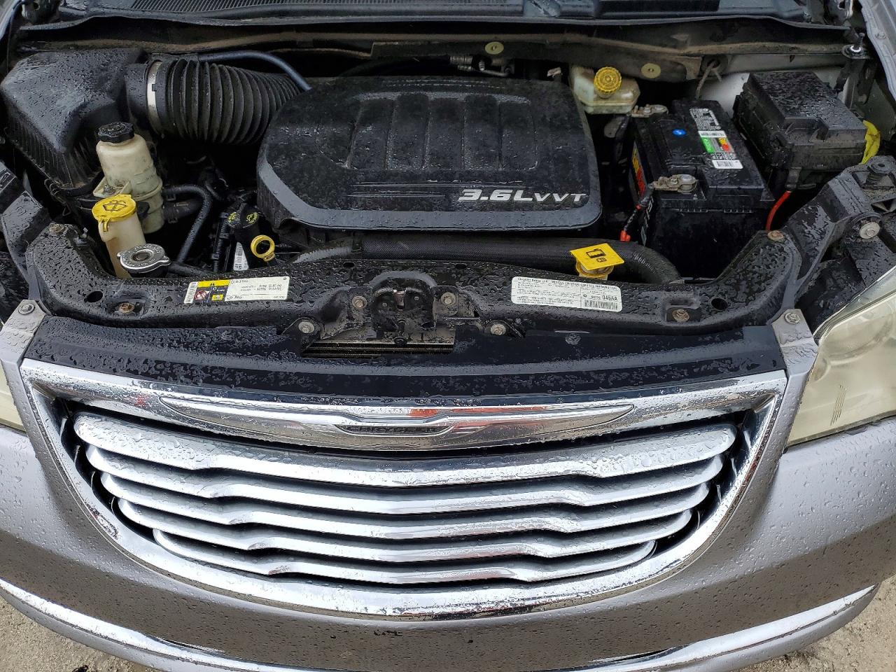2013 Chrysler Town & Country Touring L Silver vin: 2C4RC1CG1DR583588