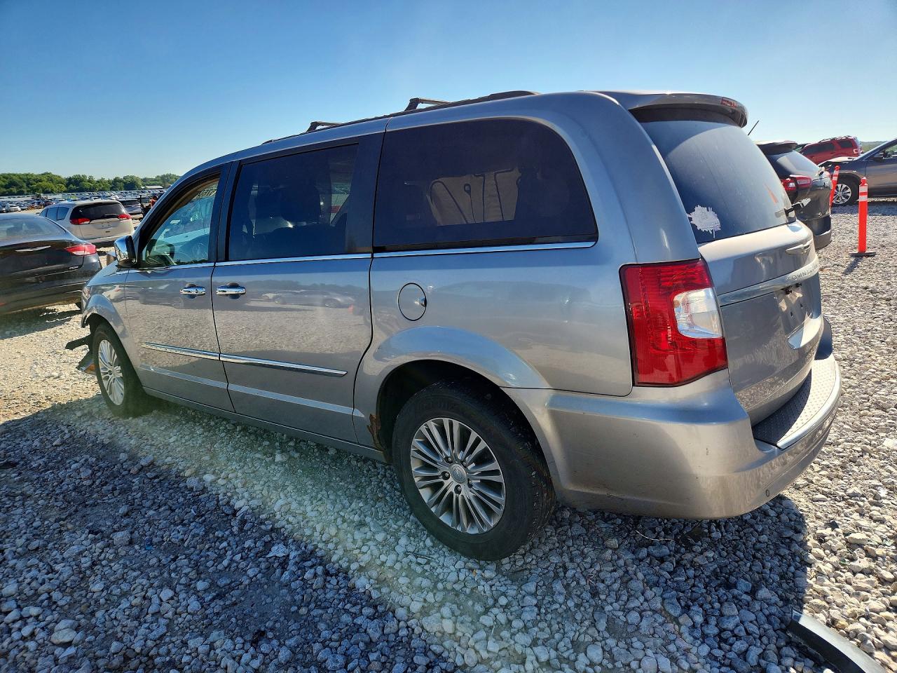 2013 Chrysler Town & Country Touring L Silver vin: 2C4RC1CG1DR646463