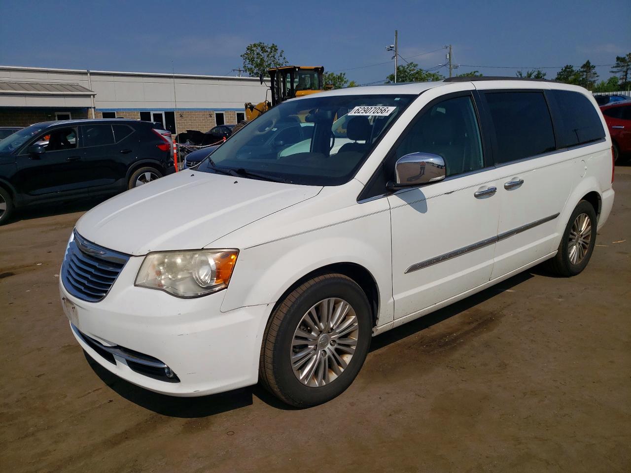 2014 Chrysler Town & Country Touring L White vin: 2C4RC1CG1ER107777