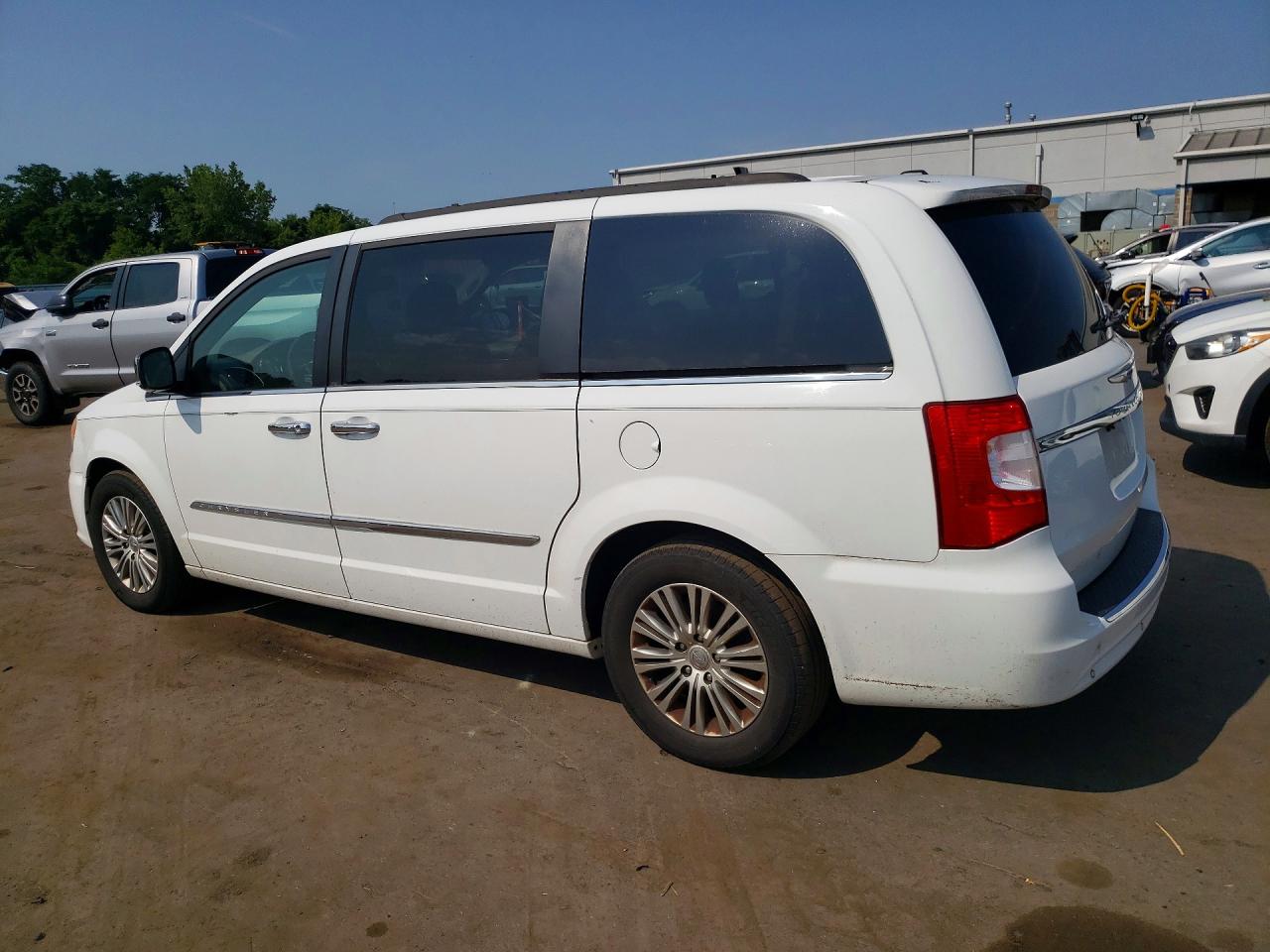 2014 Chrysler Town & Country Touring L White vin: 2C4RC1CG1ER107777