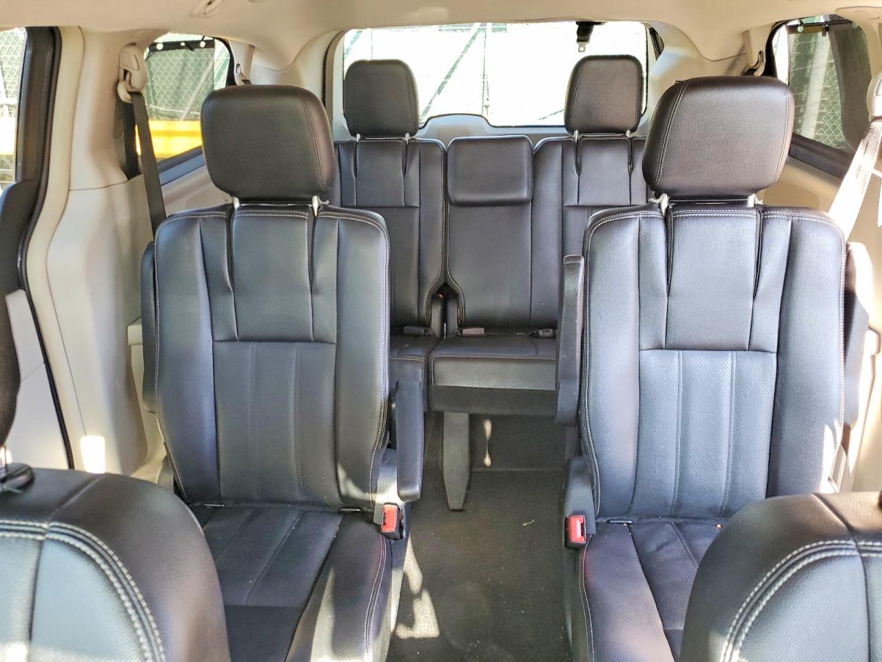 2014 Chrysler Town & Country Touring L Gray vin: 2C4RC1CG1ER171169