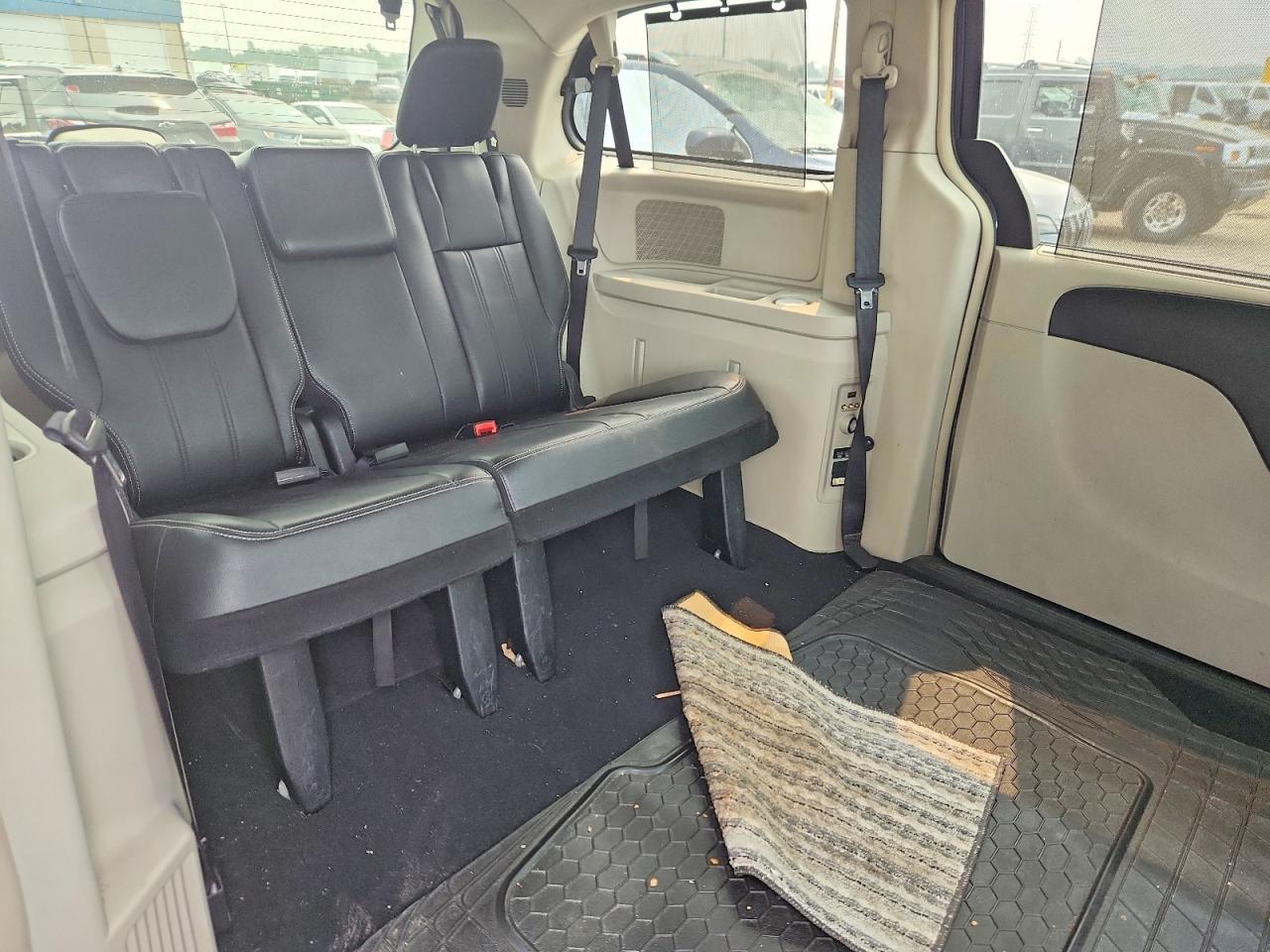 2014 Chrysler Town & Country Touring L Угольный vin: 2C4RC1CG1ER192569