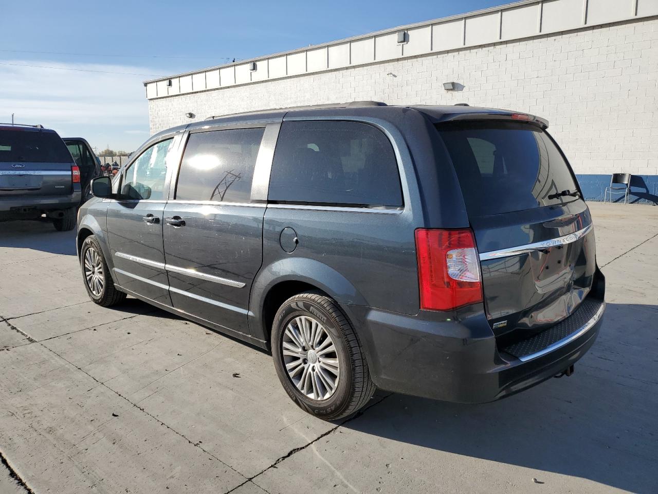 2014 Chrysler Town & Country Touring L Gray vin: 2C4RC1CG1ER284457