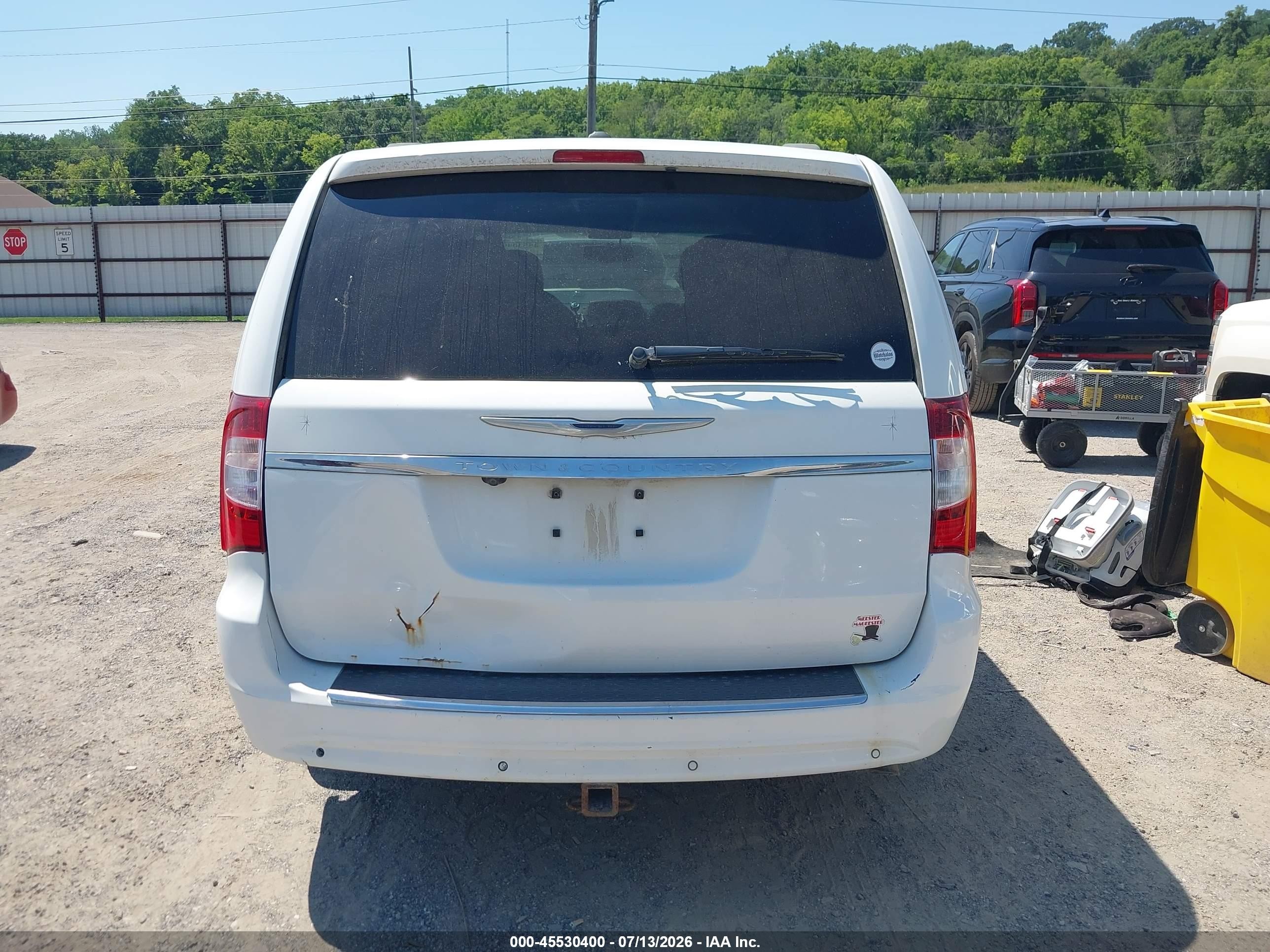 2014 Chrysler Town & Country Touring-l 30th Anniversary Белый vin: 2C4RC1CG1ER426791
