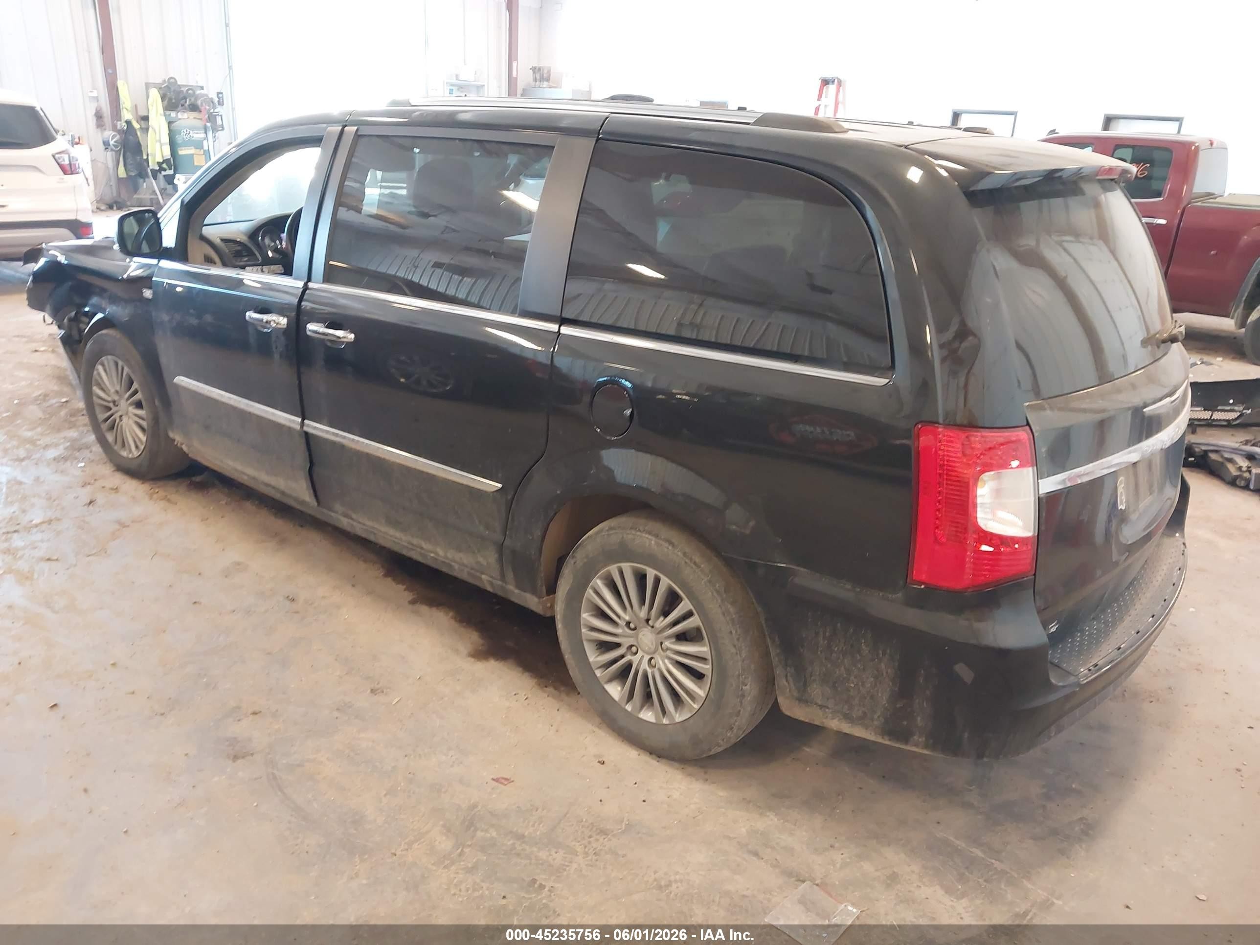 2014 Chrysler Town & Country Touring-l 30th Anniversary Black vin: 2C4RC1CG1ER470578