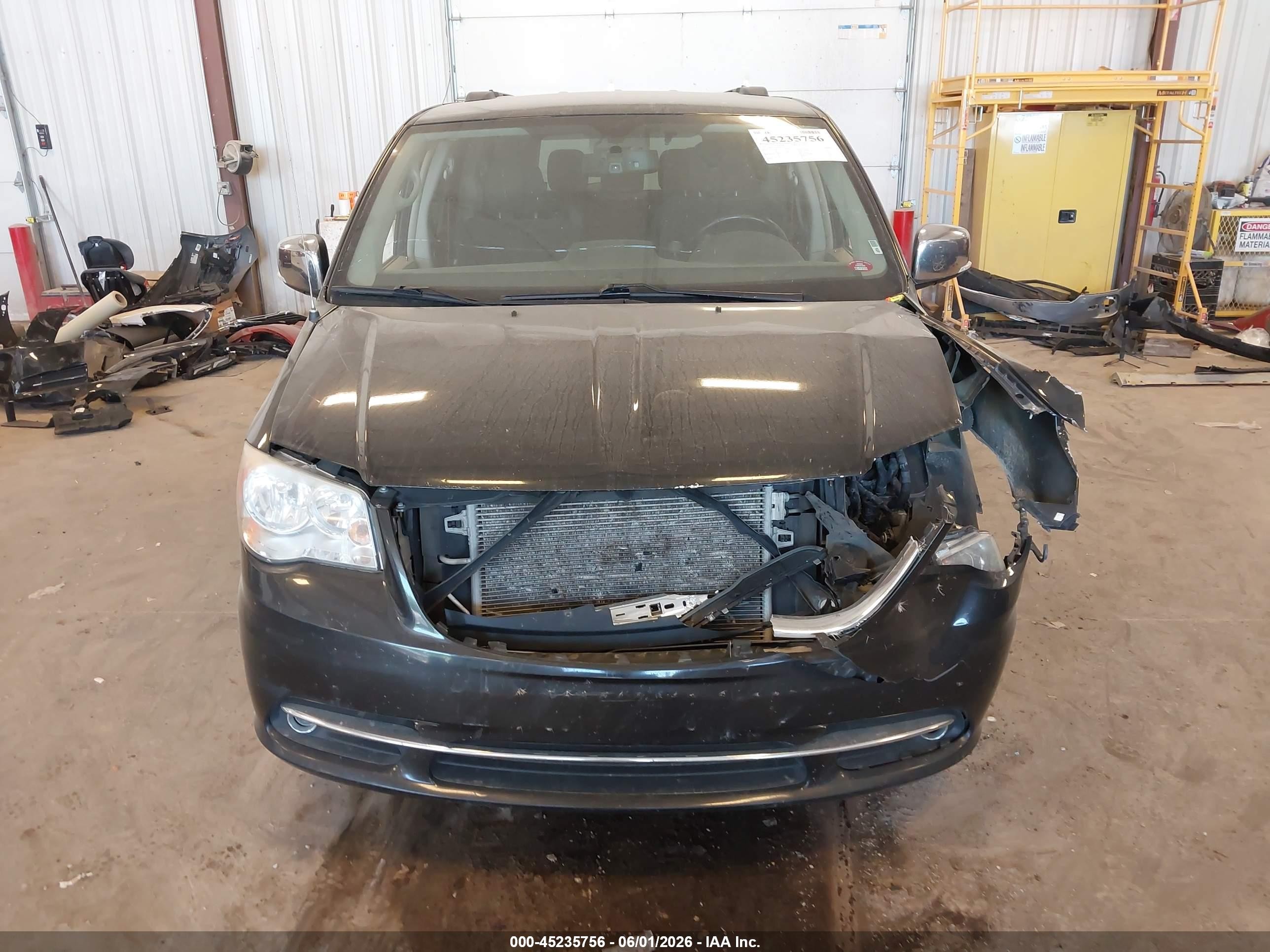 2014 Chrysler Town & Country Touring-l 30th Anniversary Black vin: 2C4RC1CG1ER470578
