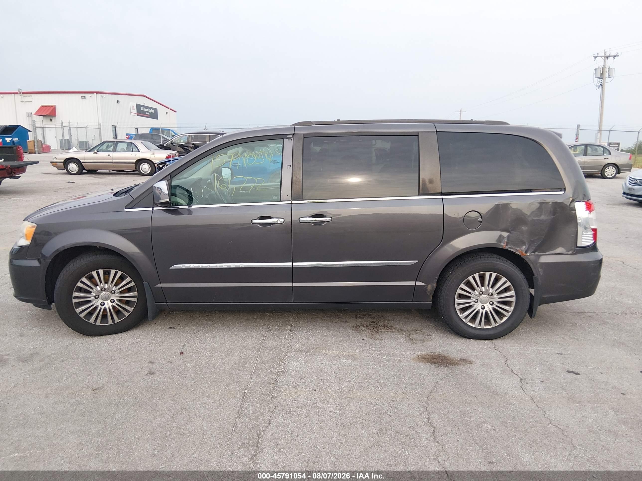 2015 Chrysler Town & Country Touring-l Gray vin: 2C4RC1CG1FR526147
