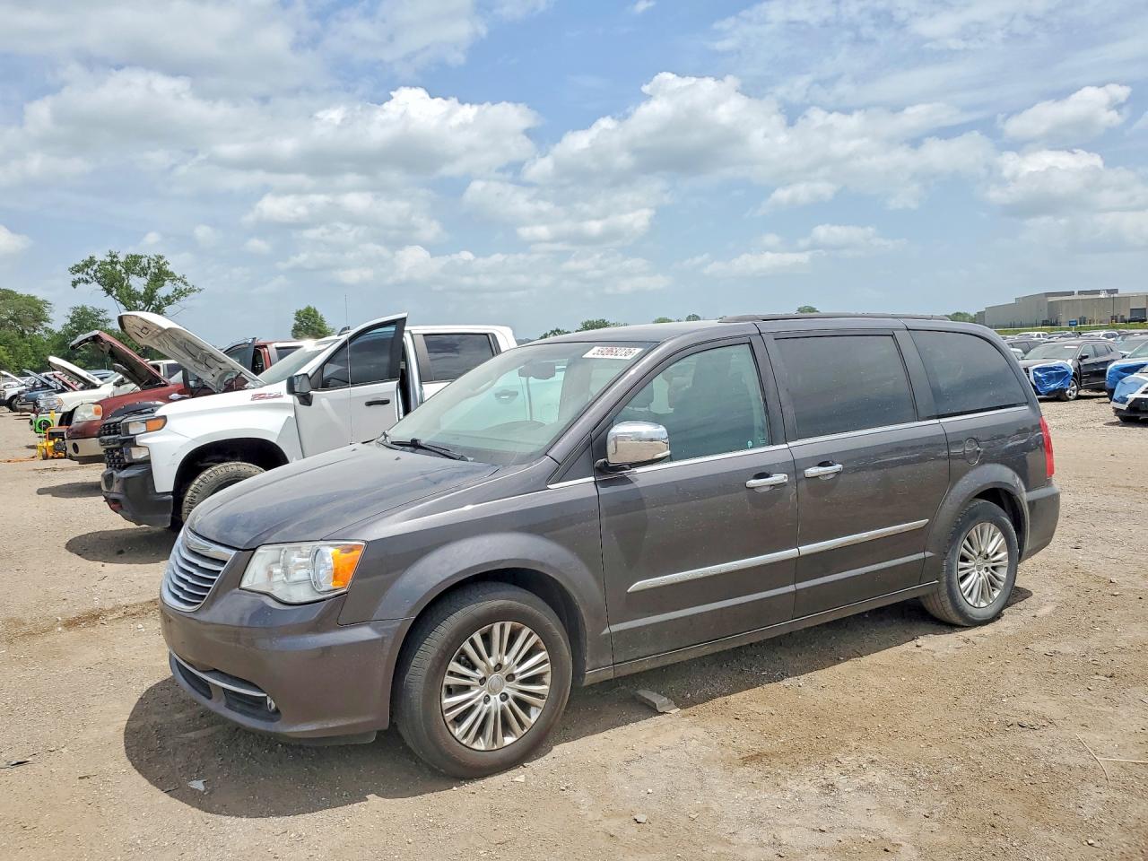 2C4RC1CG1FR572965