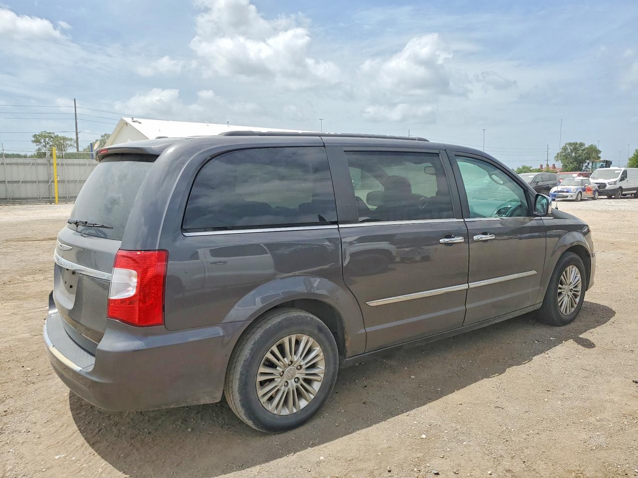 2015 Chrysler Town & Country Touring L Gray vin: 2C4RC1CG1FR572965