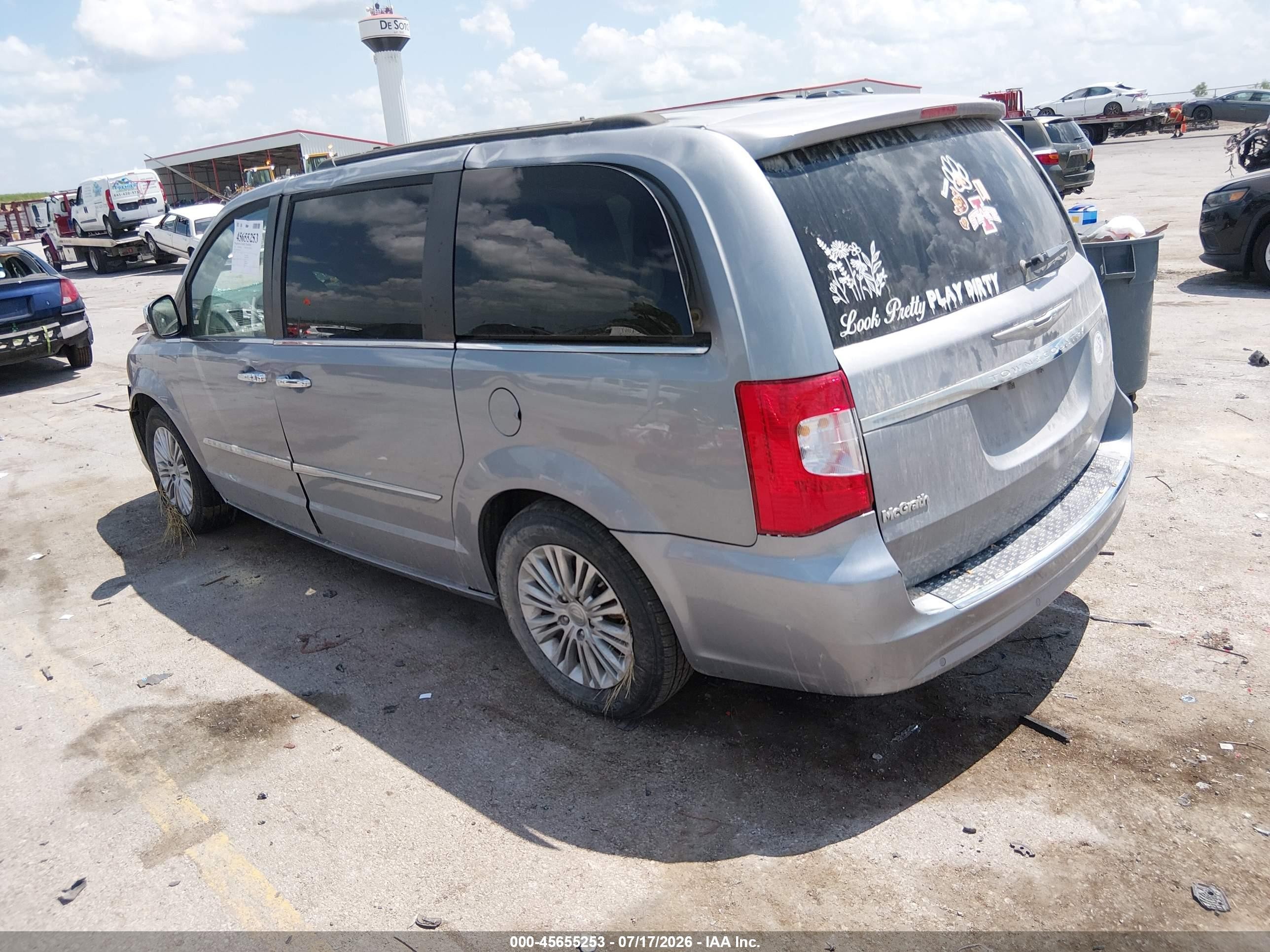 2015 Chrysler Town & Country Touring-l Silver vin: 2C4RC1CG1FR638723