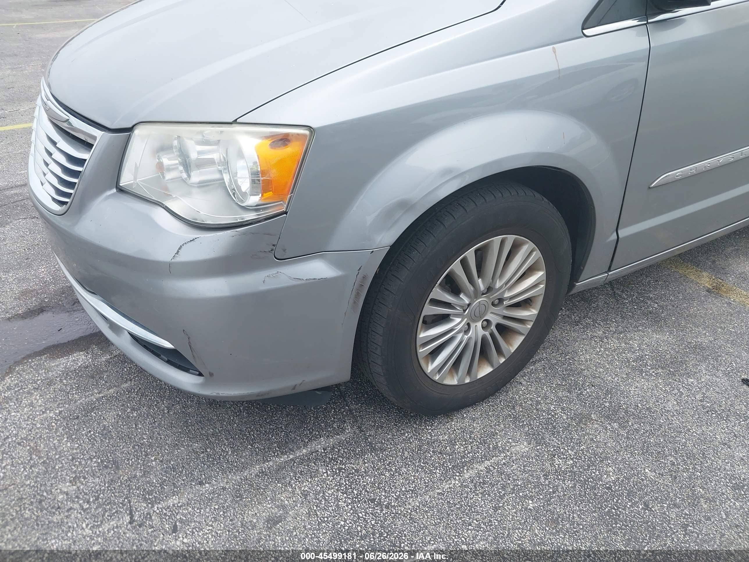 2015 Chrysler Town & Country Touring-l Silver vin: 2C4RC1CG1FR673620