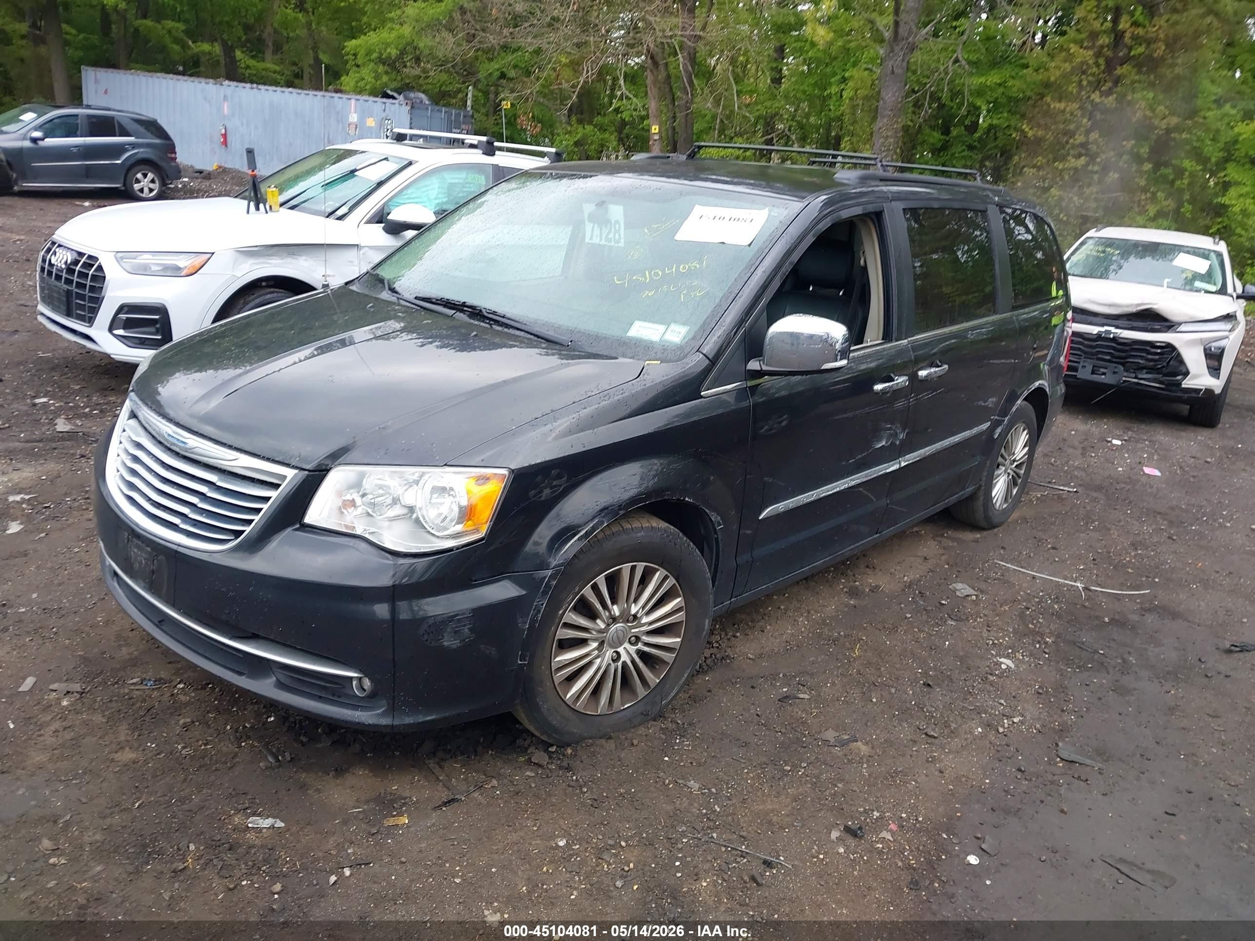 2015 Chrysler Town & Country Touring-l Black vin: 2C4RC1CG1FR731483