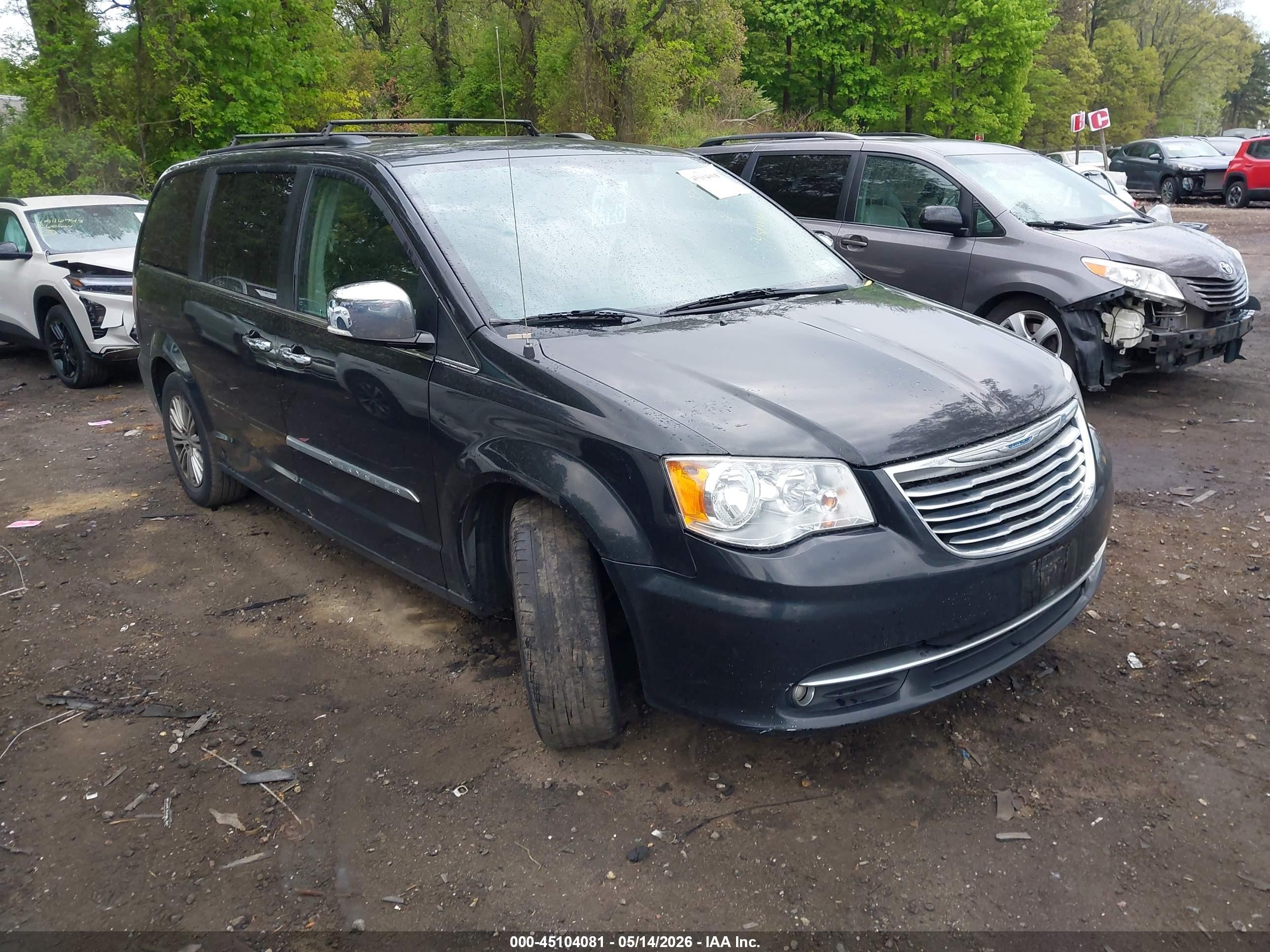 2015 Chrysler Town & Country Touring-l Black vin: 2C4RC1CG1FR731483