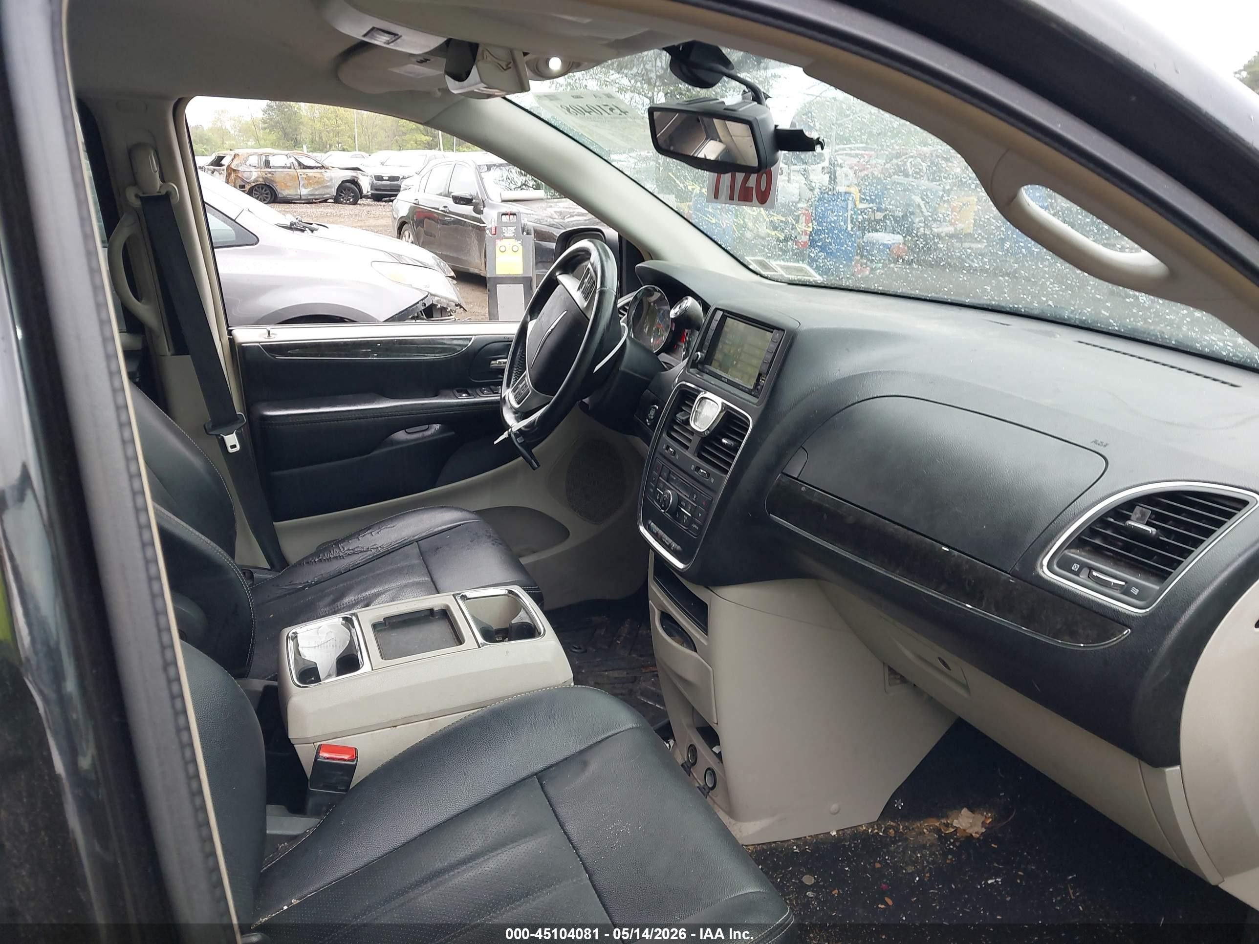 2015 Chrysler Town & Country Touring-l Black vin: 2C4RC1CG1FR731483
