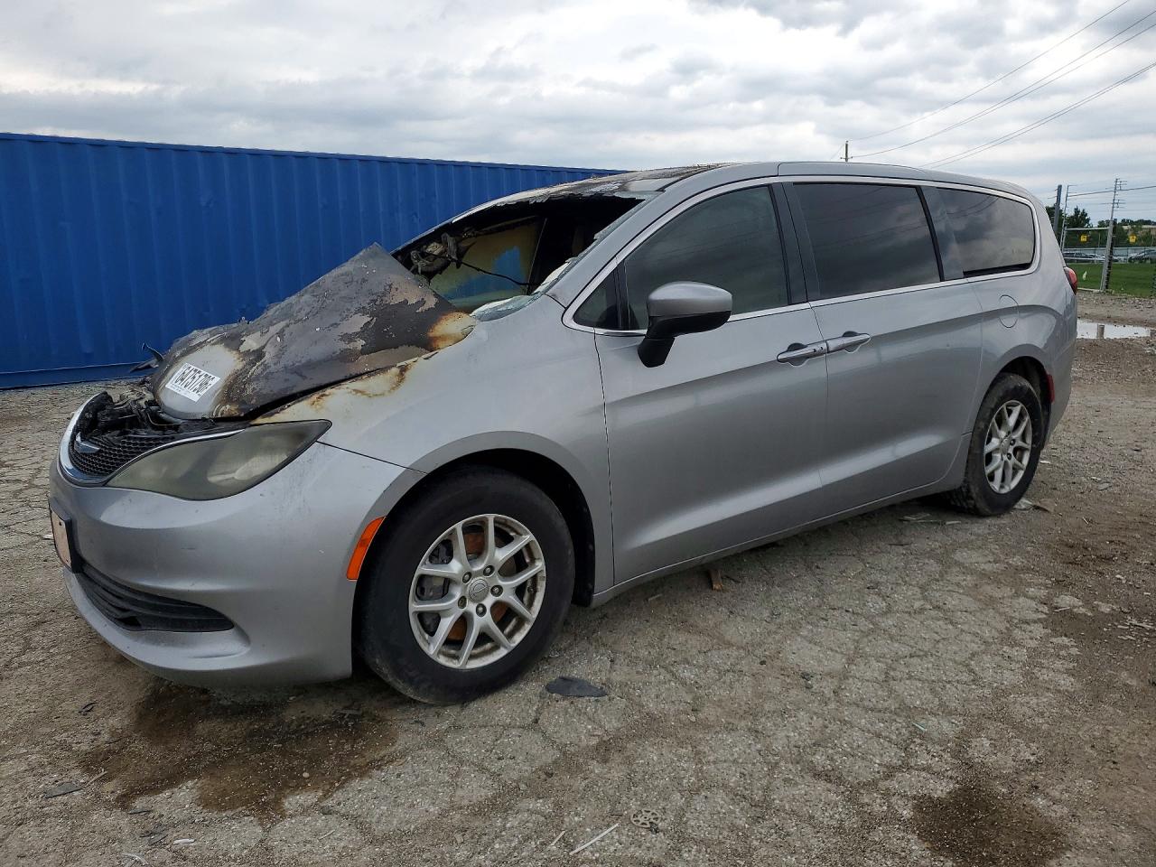 2017 Chrysler Pacifica Lx Silver vin: 2C4RC1CG1HR723600