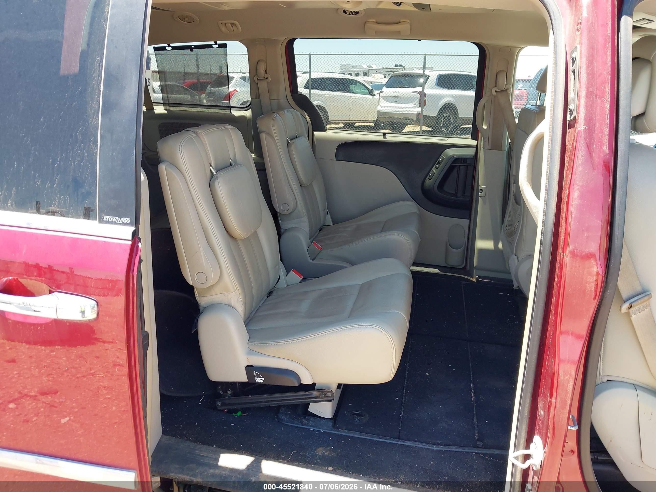 2012 Chrysler Town & Country Touring-l Темно-бордовый vin: 2C4RC1CG2CR273626