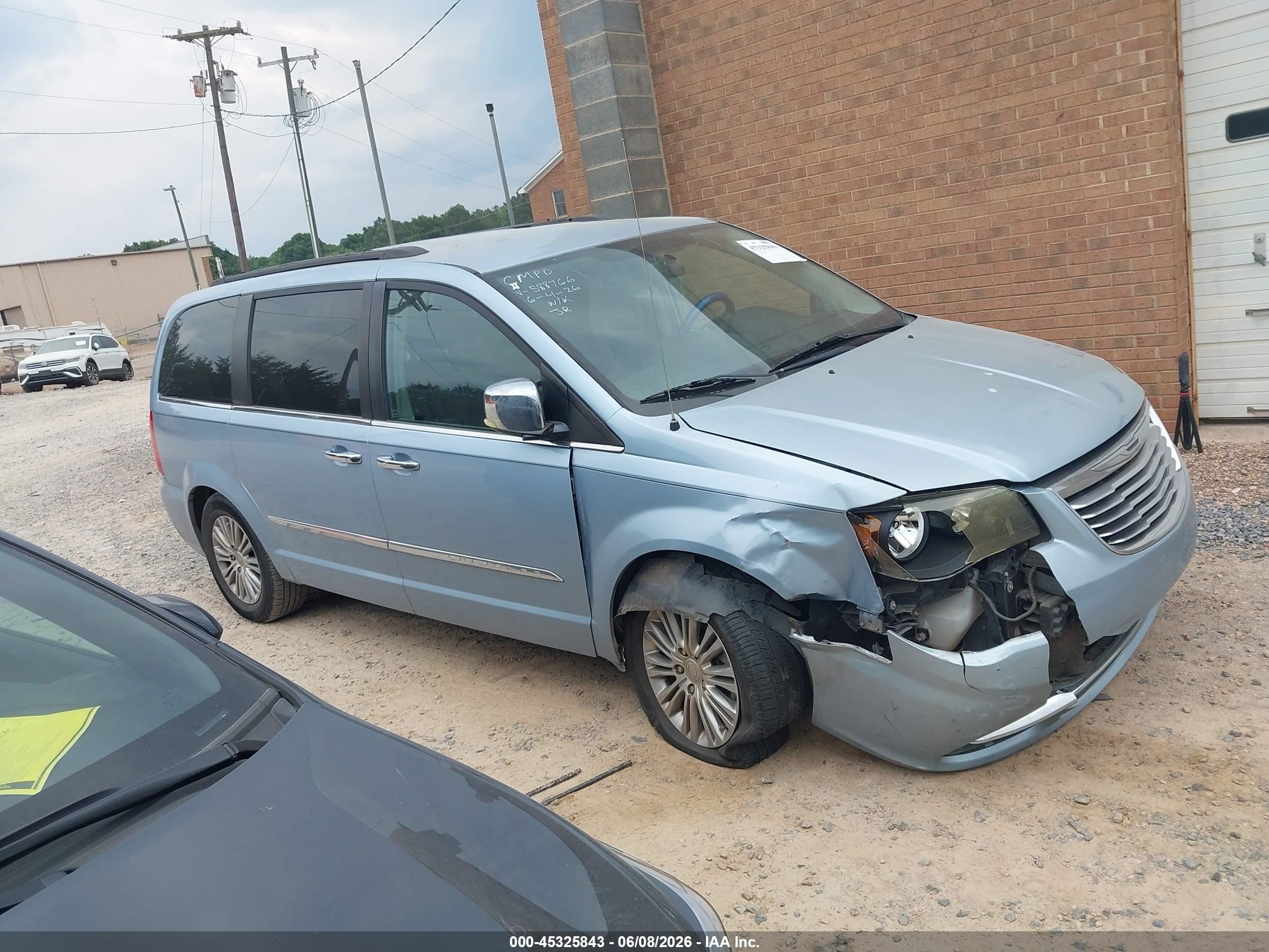 2013 Chrysler Town & Country Touring-l Blue vin: 2C4RC1CG2DR588766