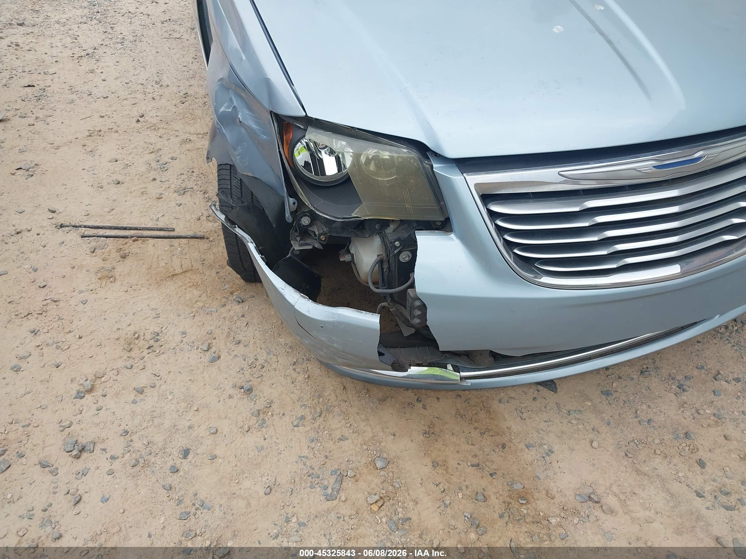 2013 Chrysler Town & Country Touring-l Blue vin: 2C4RC1CG2DR588766