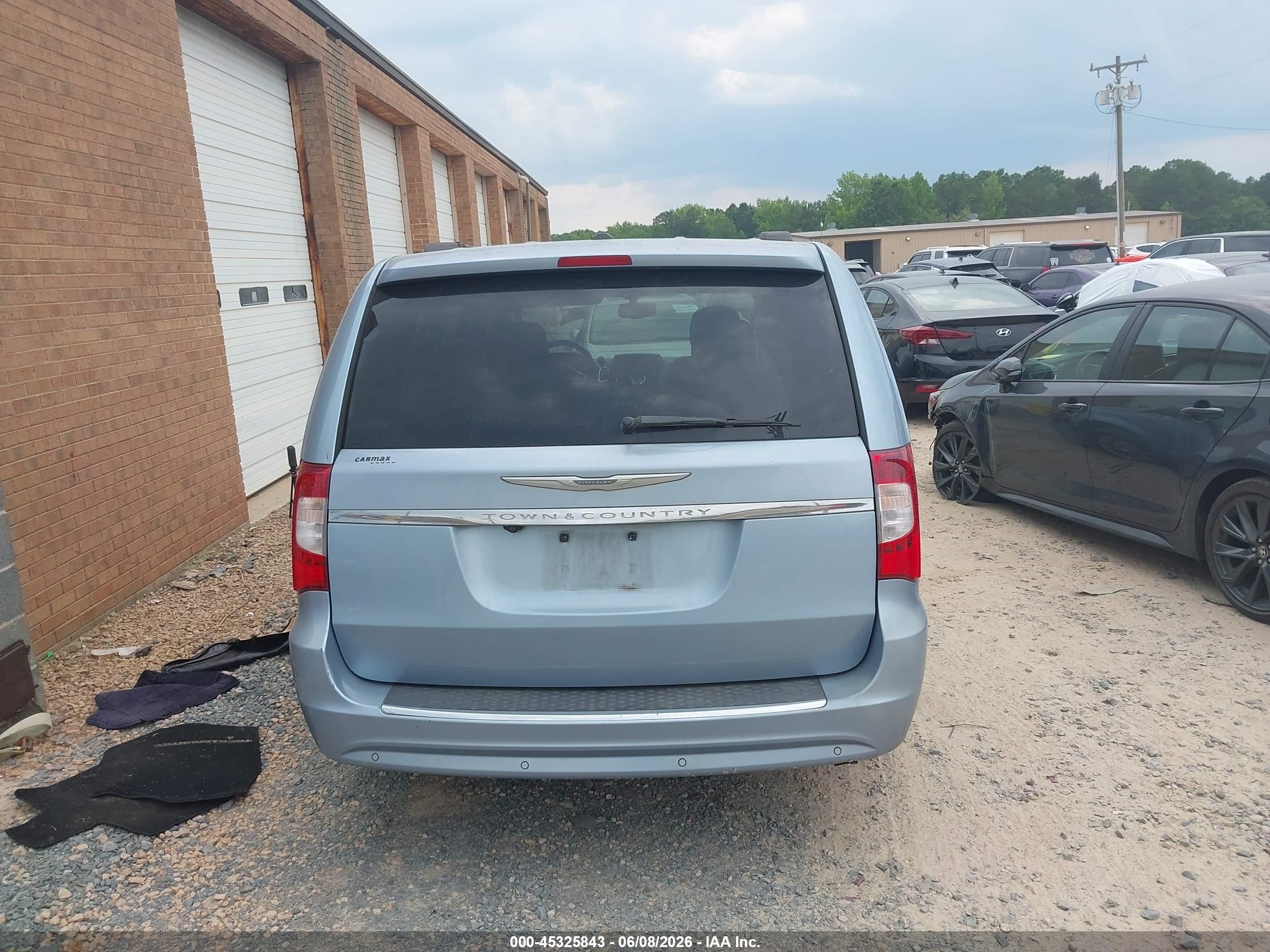 2013 Chrysler Town & Country Touring-l Blue vin: 2C4RC1CG2DR588766