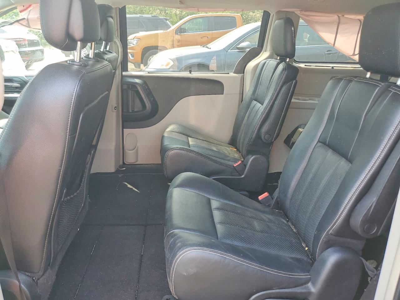 2014 Chrysler Town & Country Touring L Black vin: 2C4RC1CG2ER133482