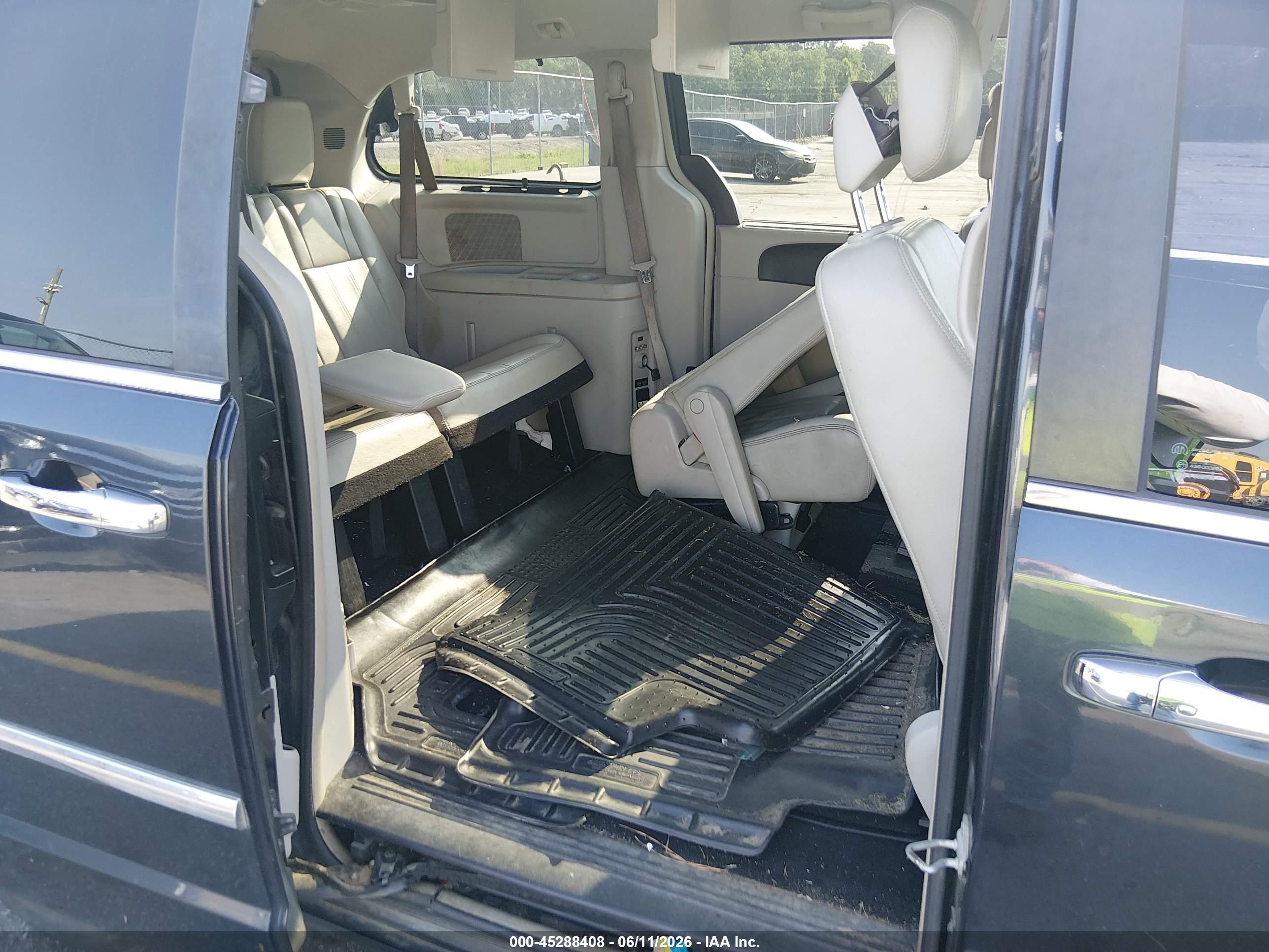 2014 Chrysler Town & Country Touring-l Blue vin: 2C4RC1CG2ER165266