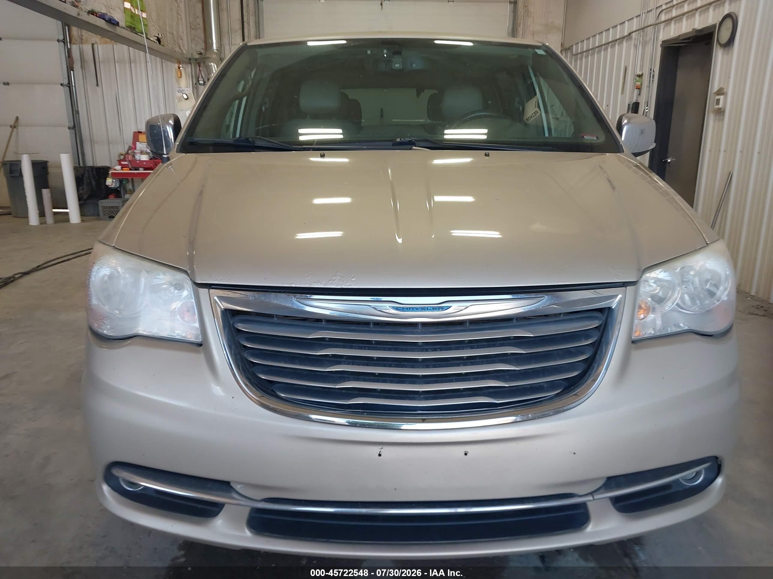 2014 Chrysler Town & Country Touring-l Gold vin: 2C4RC1CG2ER169009