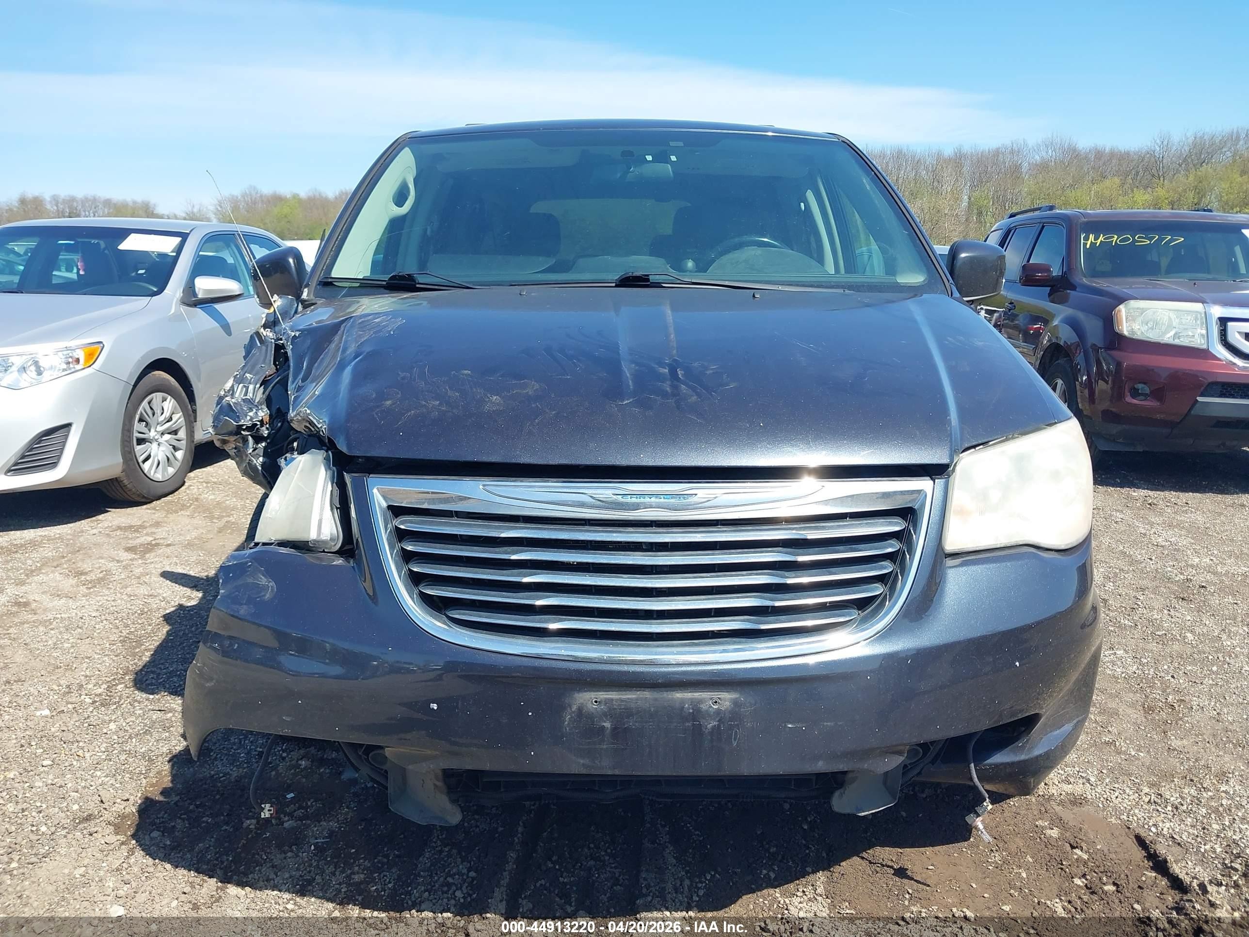 2014 Chrysler Town & Country Touring-l Black vin: 2C4RC1CG2ER188191
