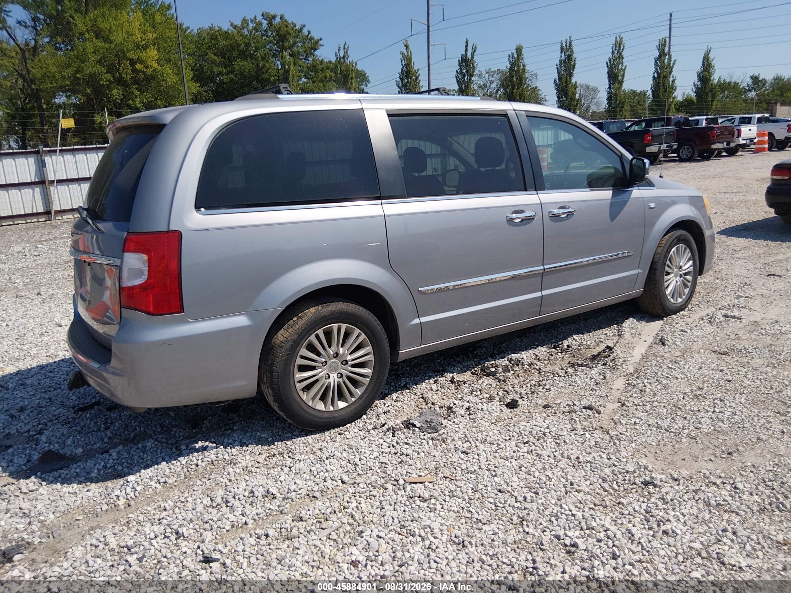 2014 Chrysler Town & Country Touring-l 30th Anniversary Серебряный vin: 2C4RC1CG2ER341250