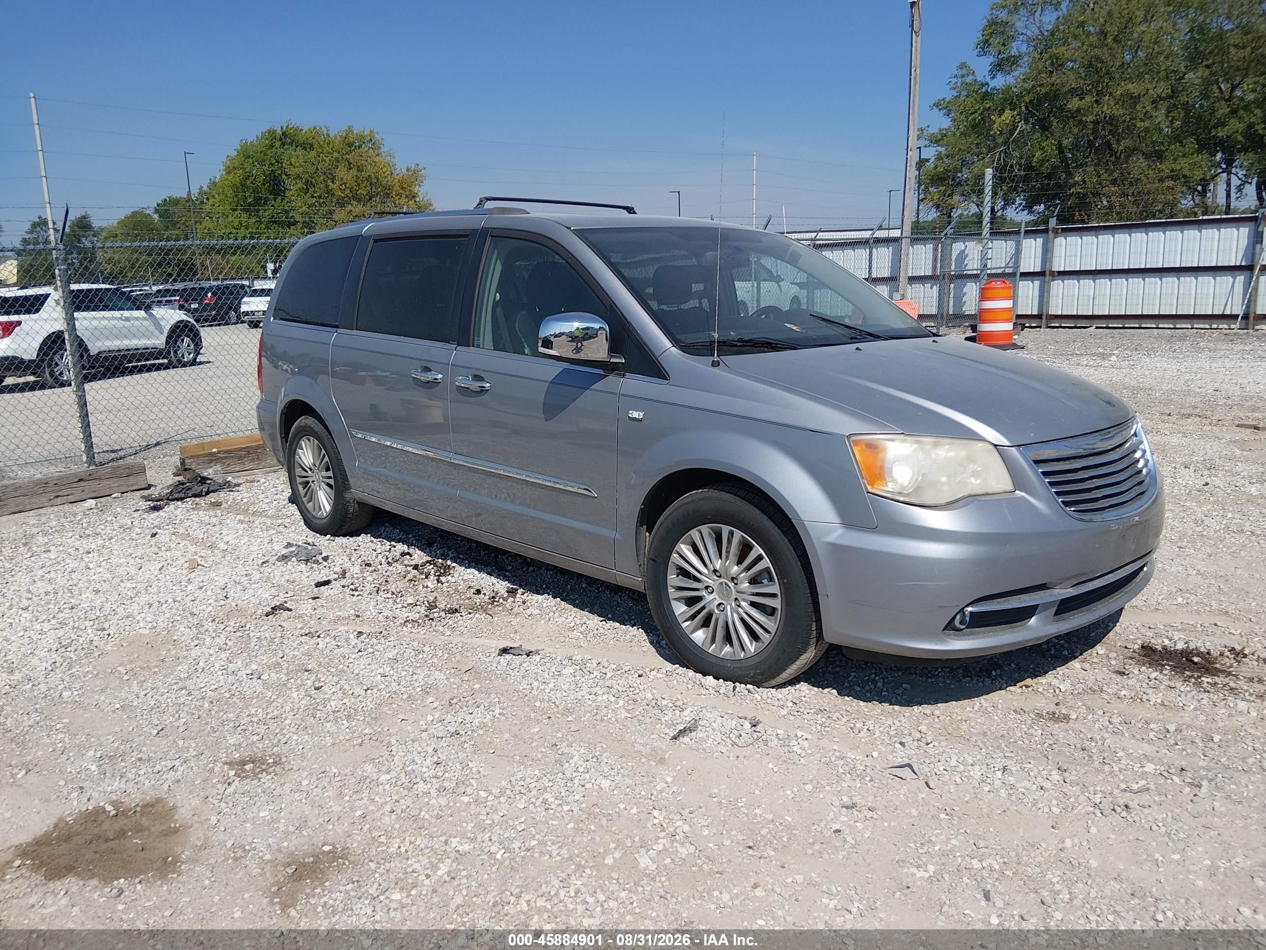 2014 Chrysler Town & Country Touring-l 30th Anniversary Серебряный vin: 2C4RC1CG2ER341250