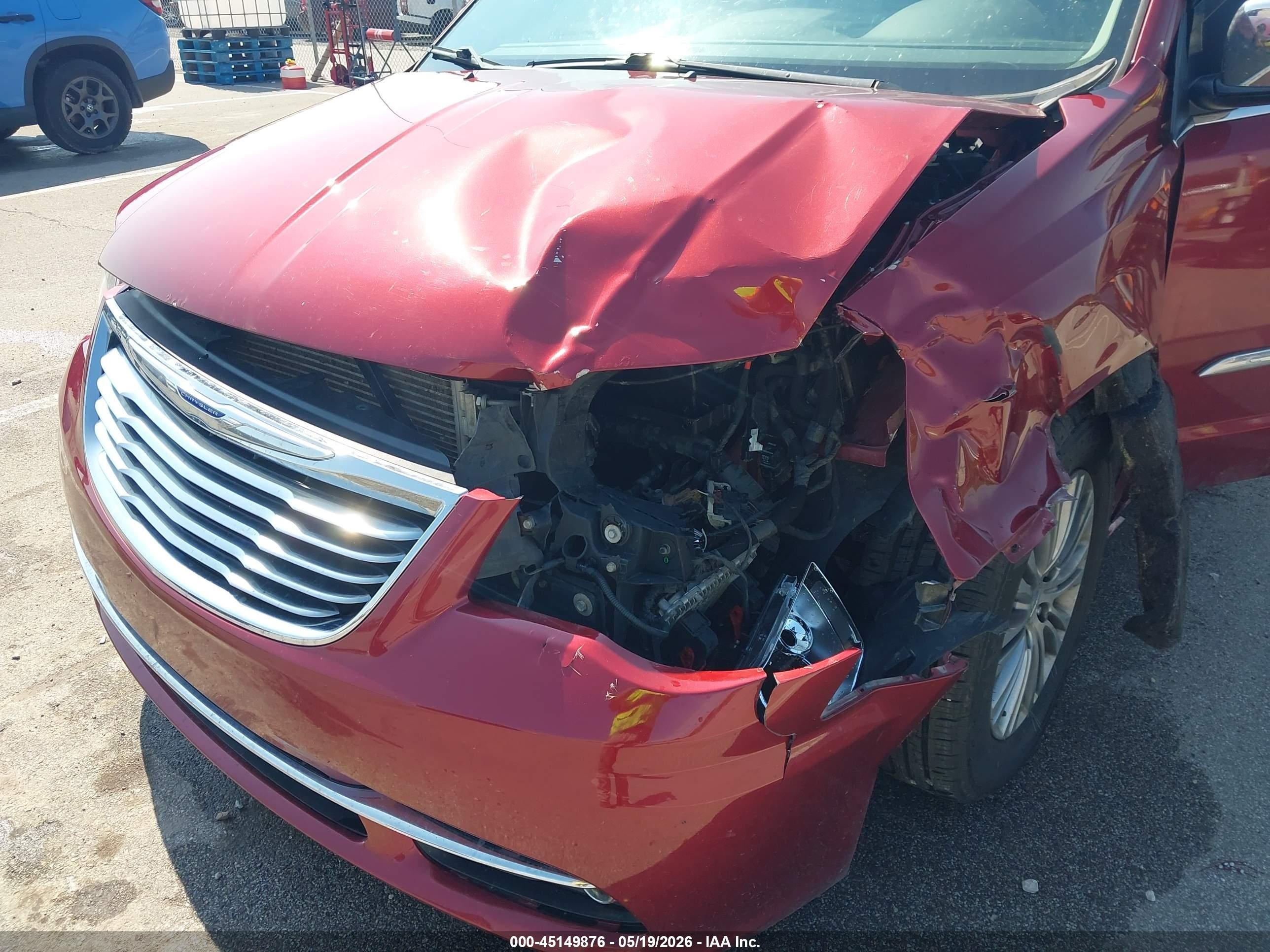 2014 Chrysler Town & Country Touring-l Red vin: 2C4RC1CG2ER367427